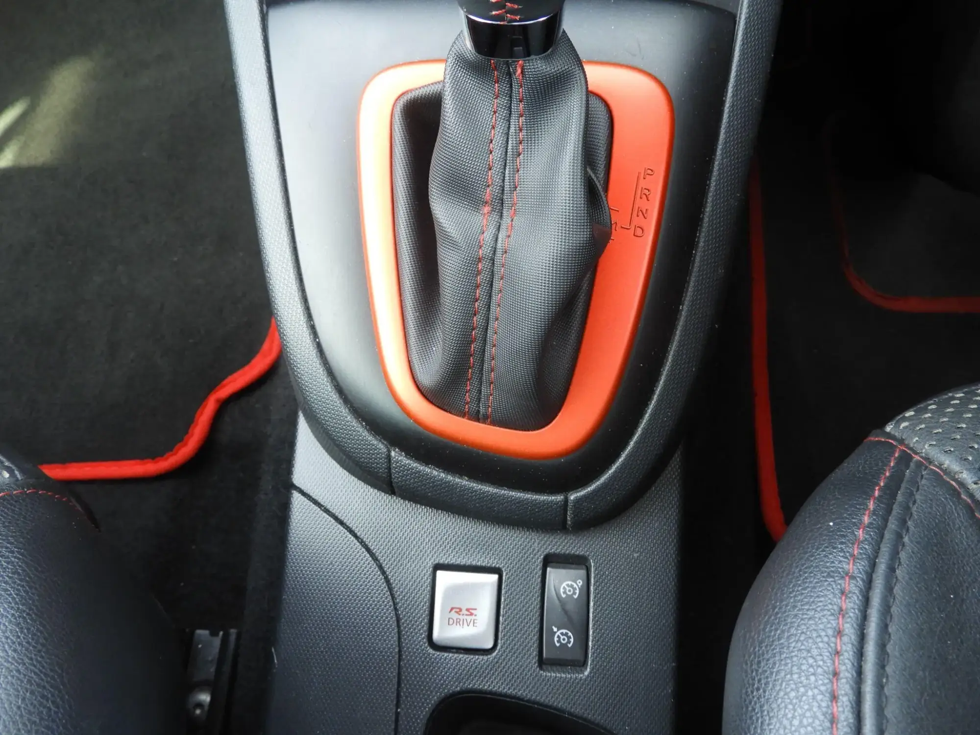 Renault Clio Image 23