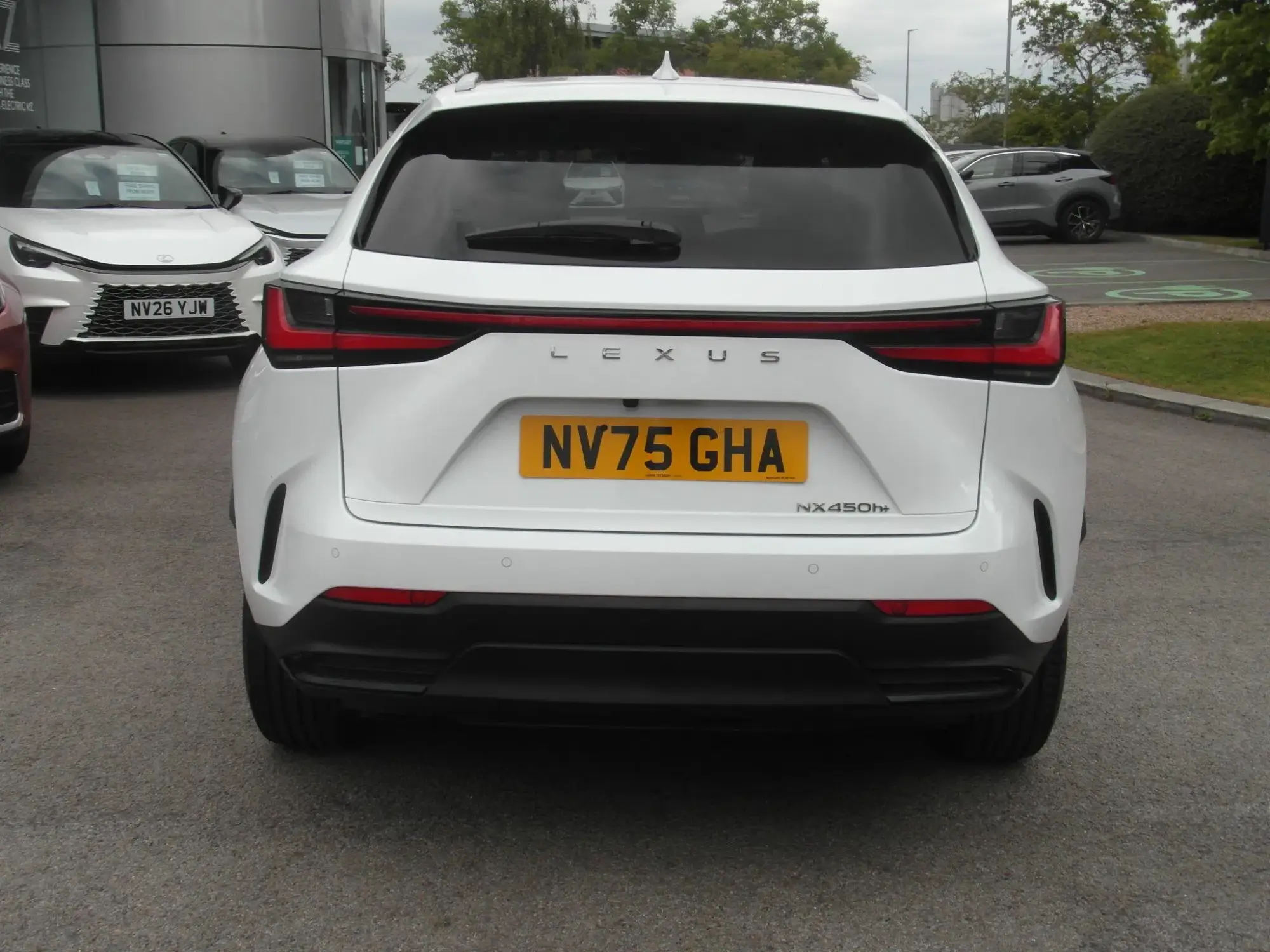 Lexus NX Plug-In Hybrid Image 14 Lexus NX Plug-In Hybrid Image 14