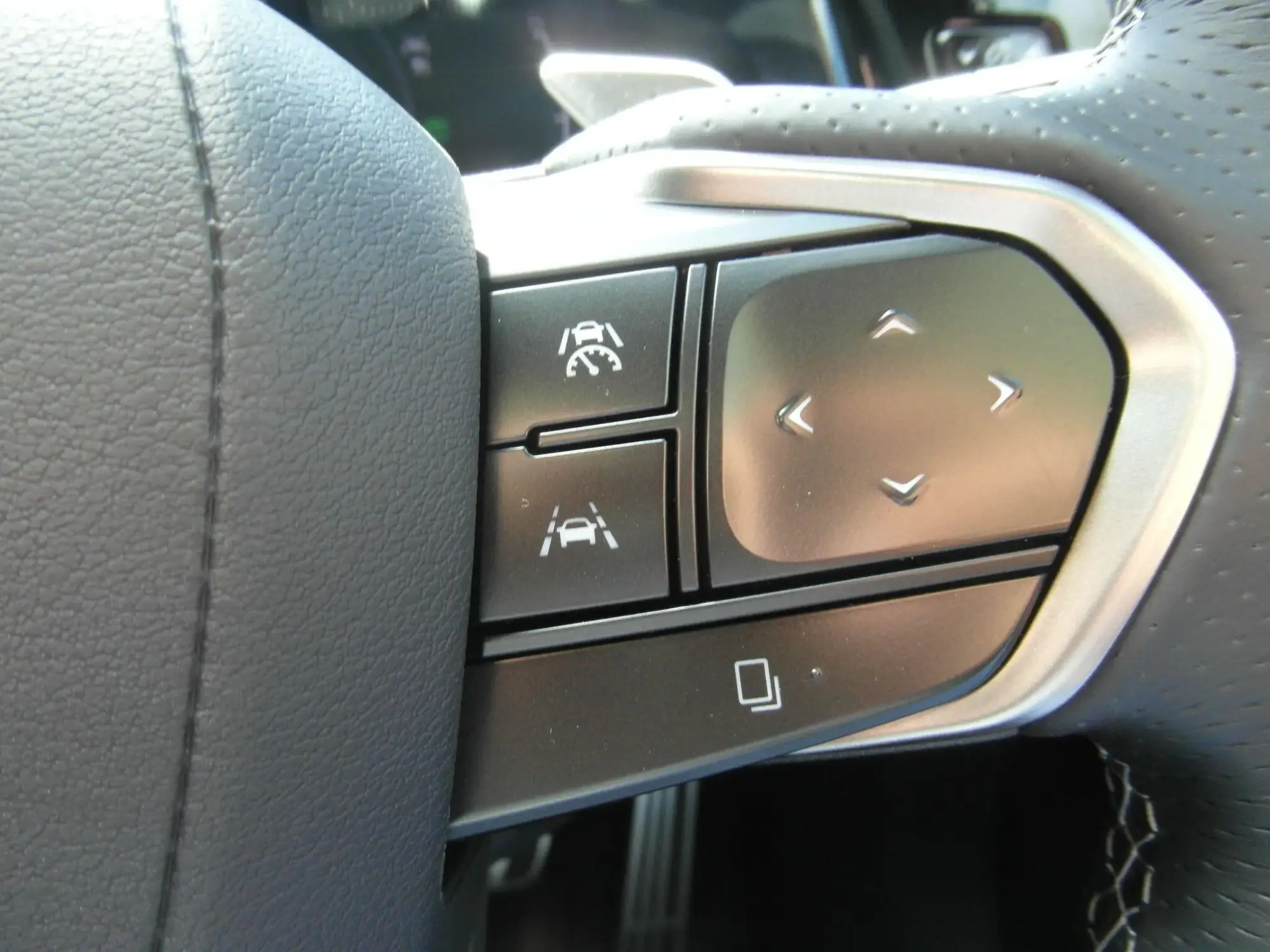 Lexus NX Image 27 Lexus NX Image 27