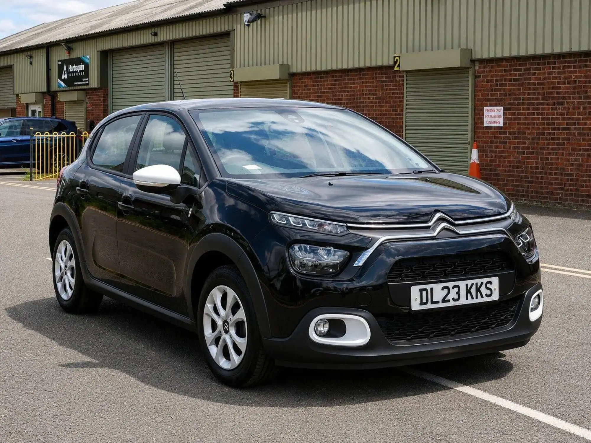 Citroen C3 1.2 PureTech YOU! Euro 6 (s/s) 5dr DL23KKS Image 1 Citroen C3 1.2 PureTech YOU! Euro 6 (s/s) 5dr DL23KKS Image 1