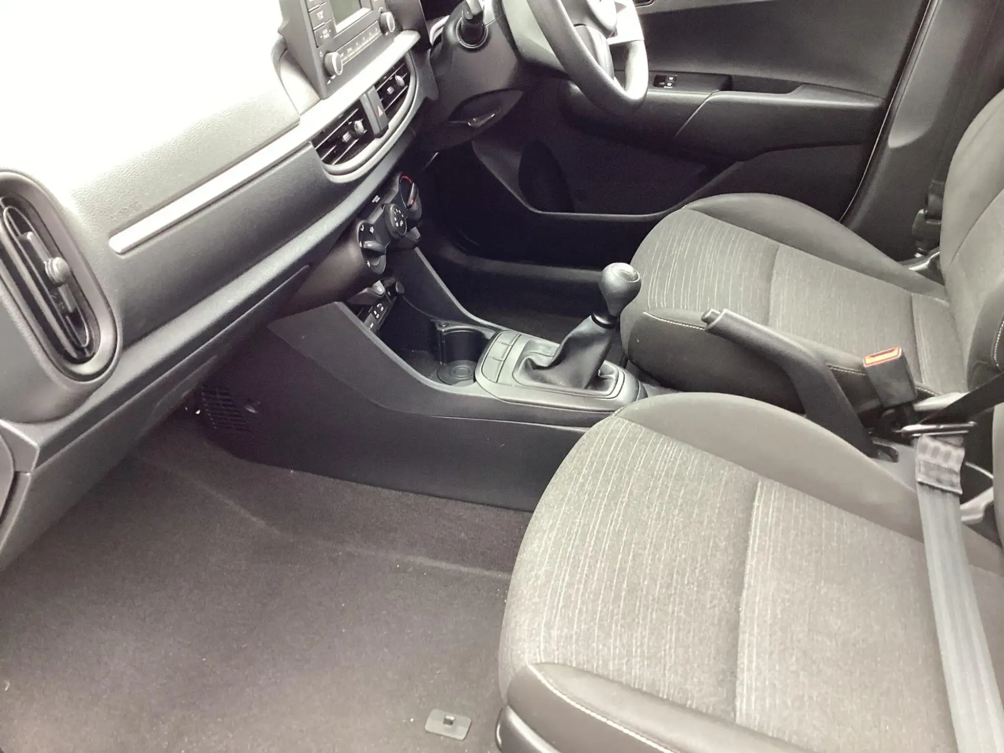 Kia Picanto Image 14