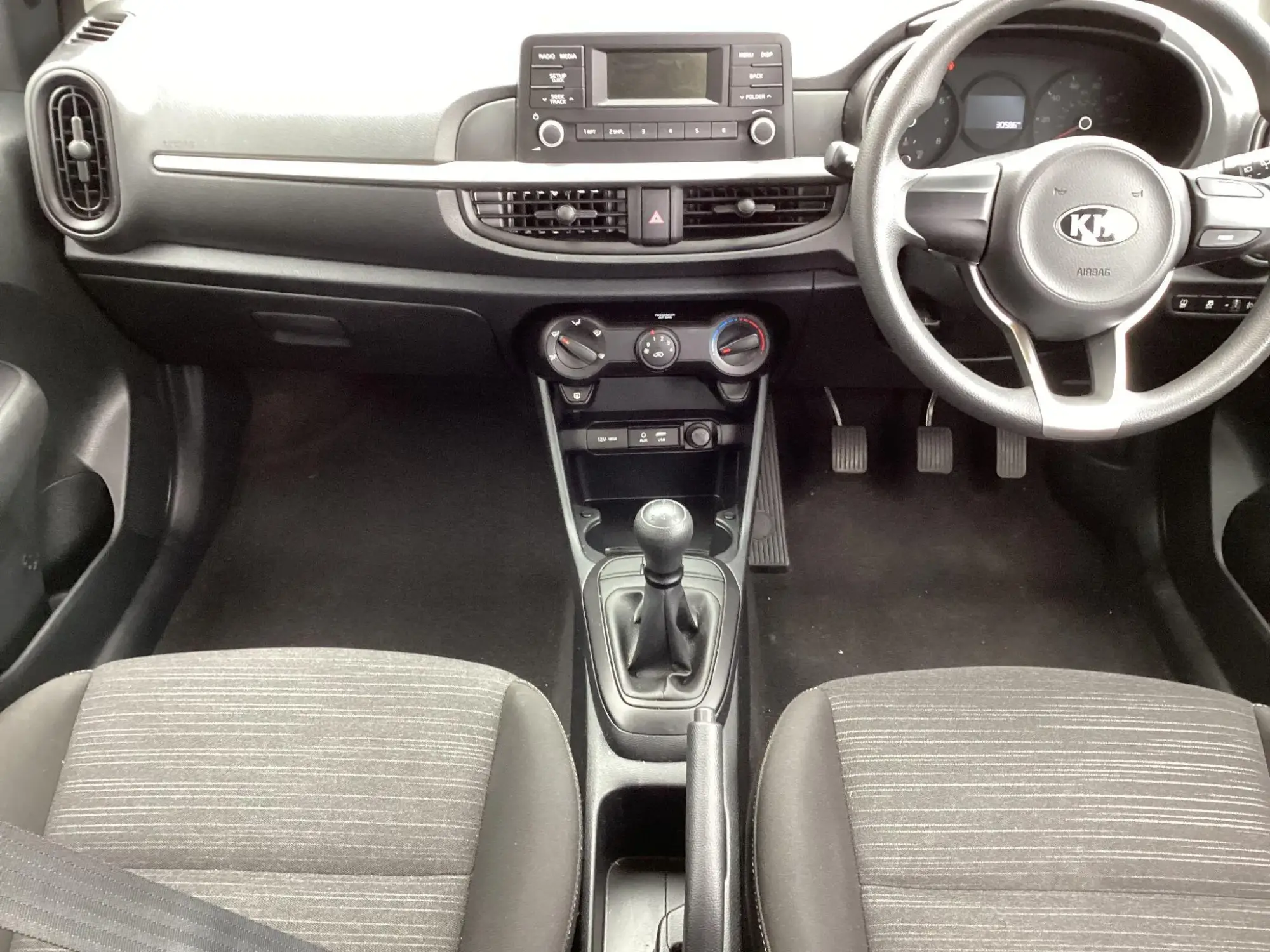 Kia Picanto Image 15