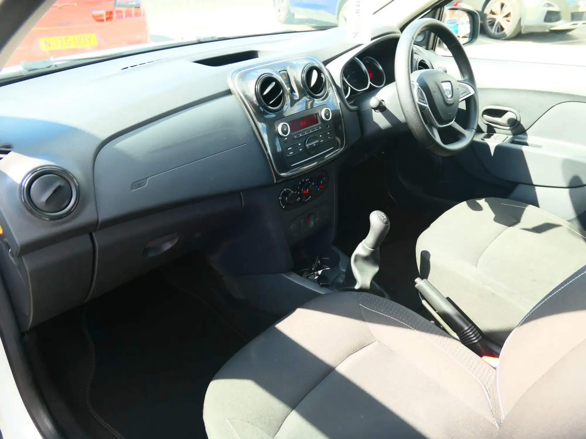 Dacia Sandero Image 13