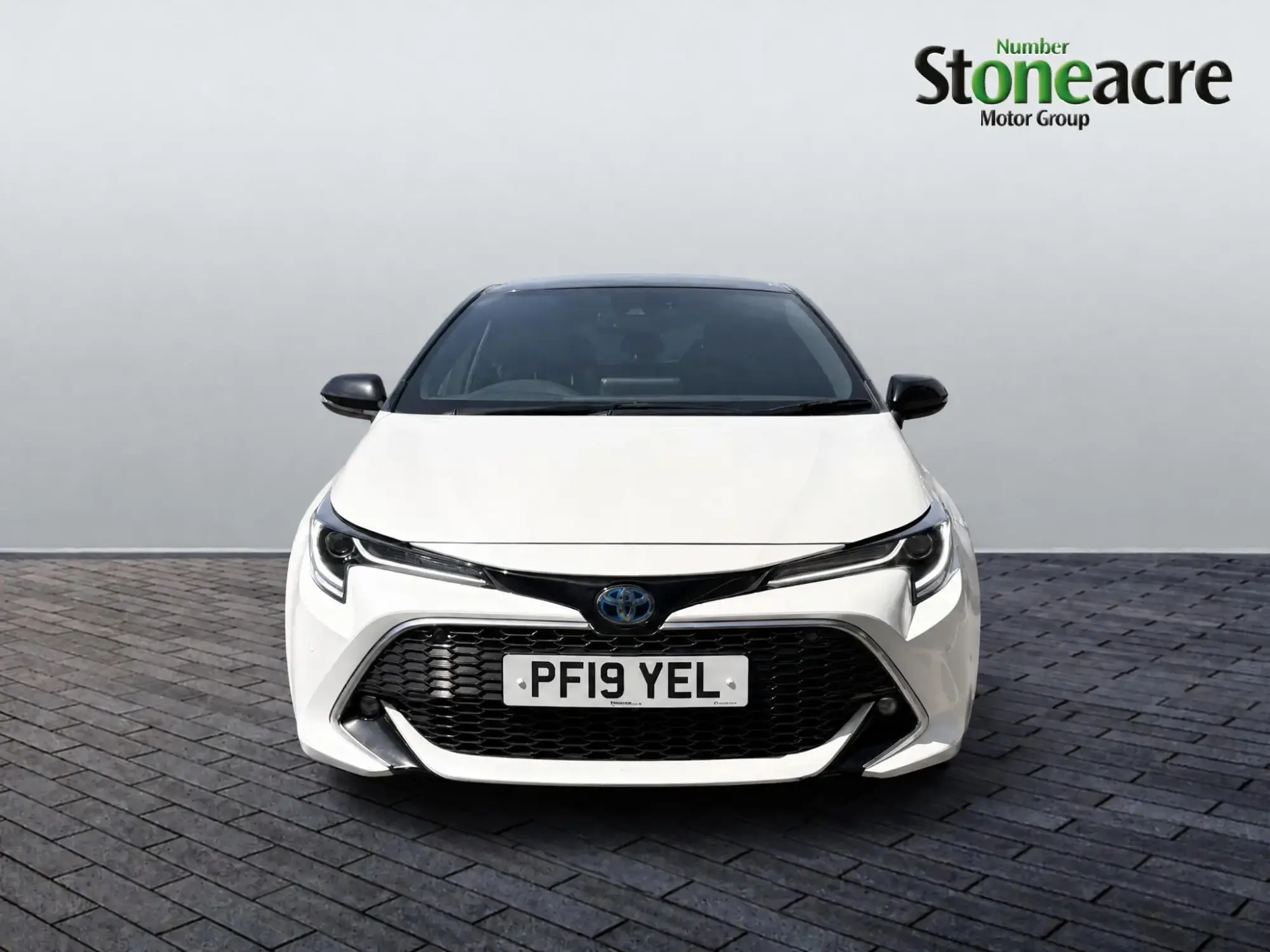 Toyota Corolla Hatchback 1.8 VVT-i Hybrid Excel 5dr CVT PF19YEL Image 2 Toyota Corolla Hatchback 1.8 VVT-i Hybrid Excel 5dr CVT PF19YEL Image 2