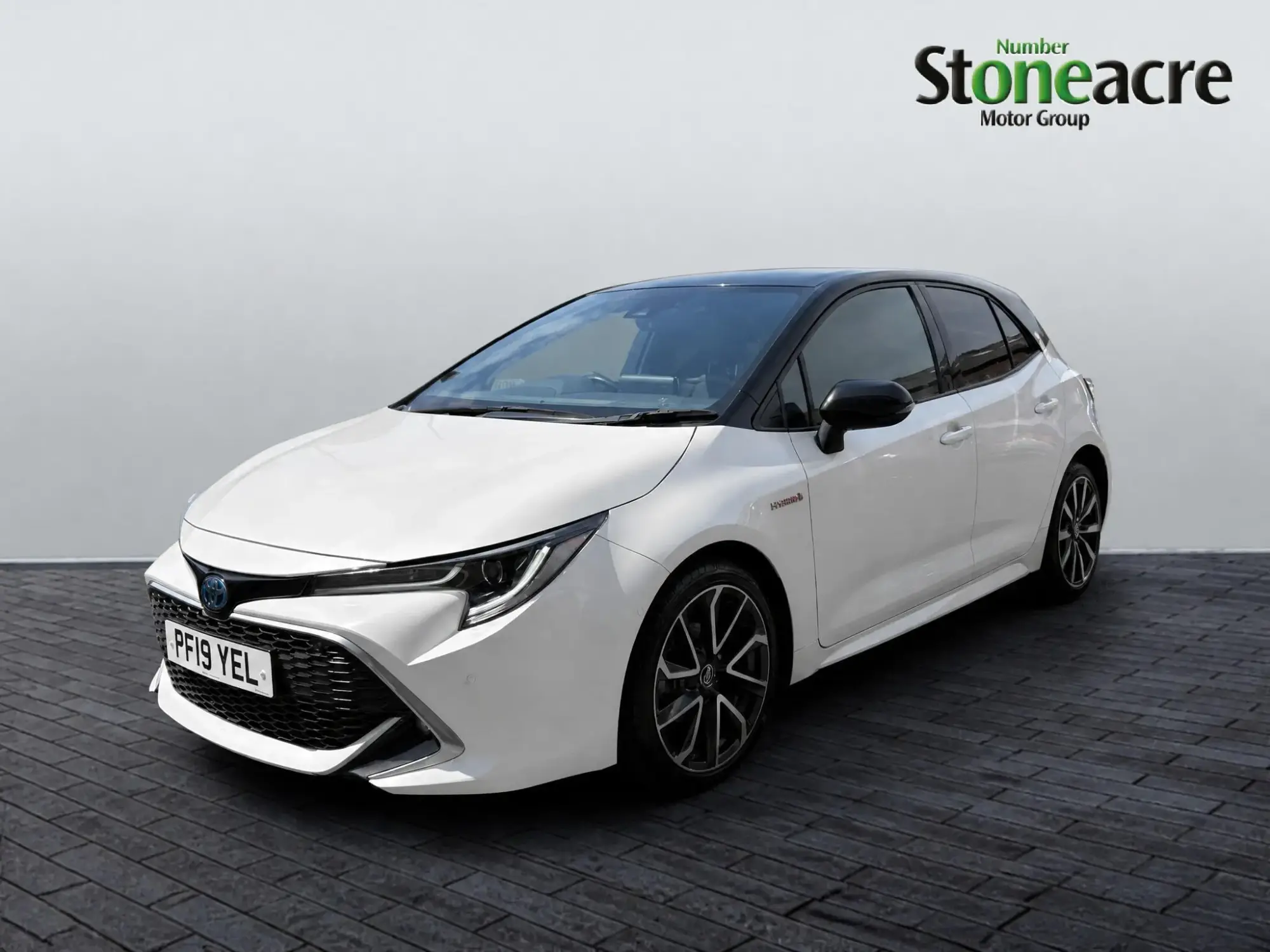 Toyota Corolla Hatchback 1.8 VVT-i Hybrid Excel 5dr CVT PF19YEL Image 3 Toyota Corolla Hatchback 1.8 VVT-i Hybrid Excel 5dr CVT PF19YEL Image 3