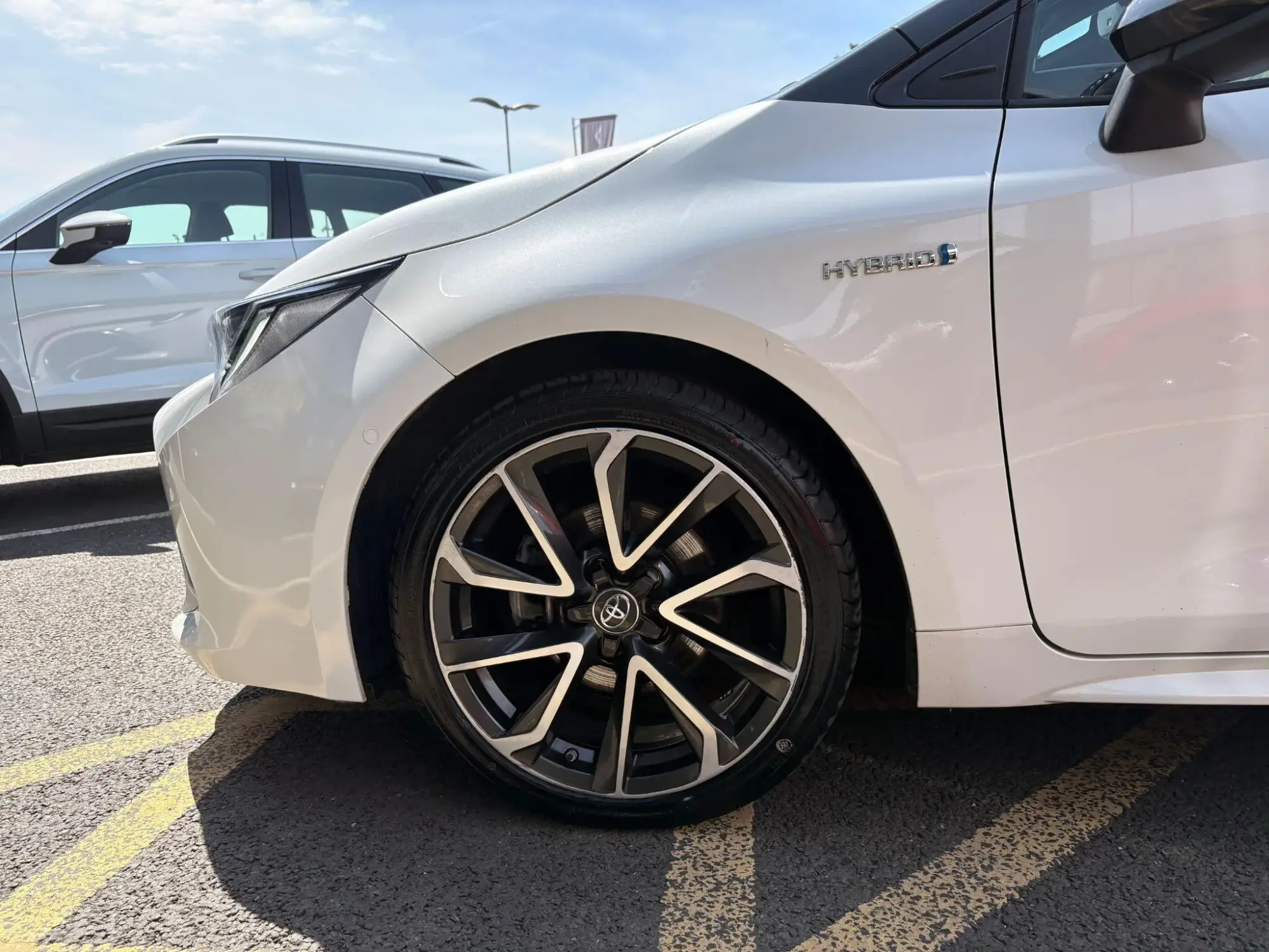 Toyota Corolla Hatchback Image 26