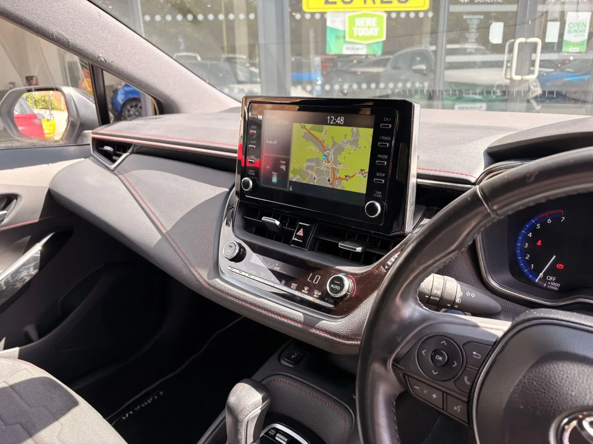 Toyota Corolla Hatchback Image 28