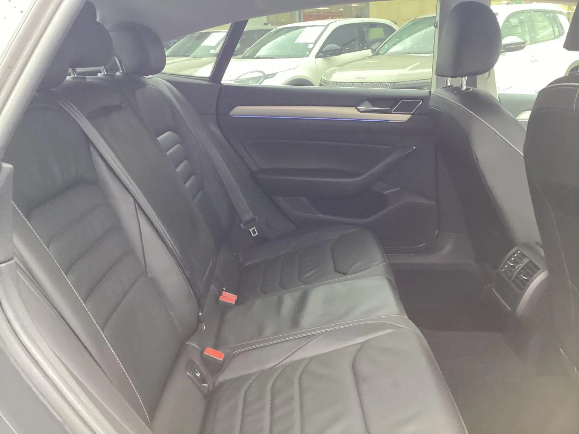 Volkswagen Arteon Image 14 Volkswagen Arteon Image 14