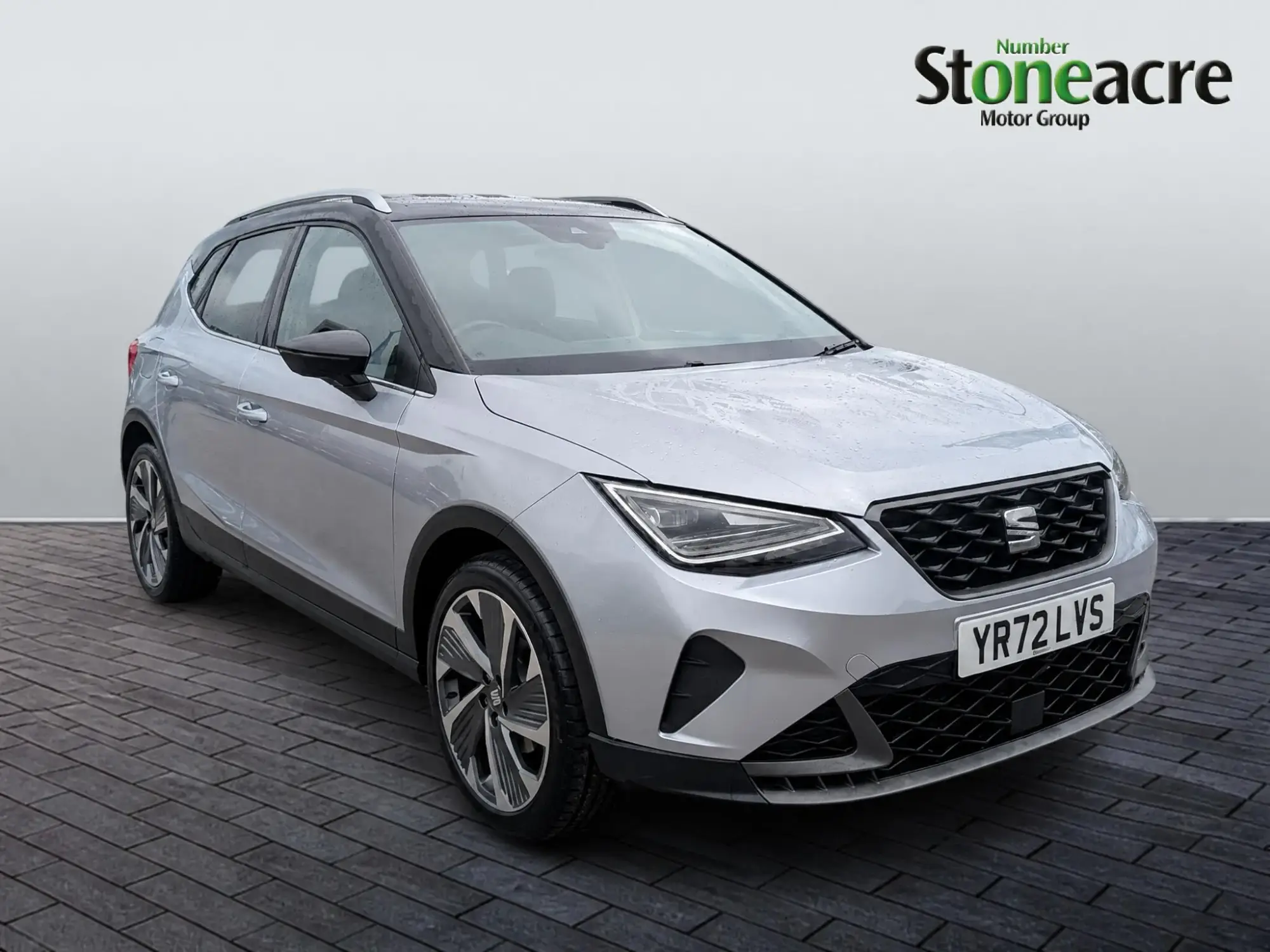 SEAT Arona 1.0 TSI FR Sport SUV 5dr Petrol Manual Euro 6 (s/s) (110 ps) YR72LVS Image 1 SEAT Arona 1.0 TSI FR Sport SUV 5dr Petrol Manual Euro 6 (s/s) (110 ps) YR72LVS Image 1