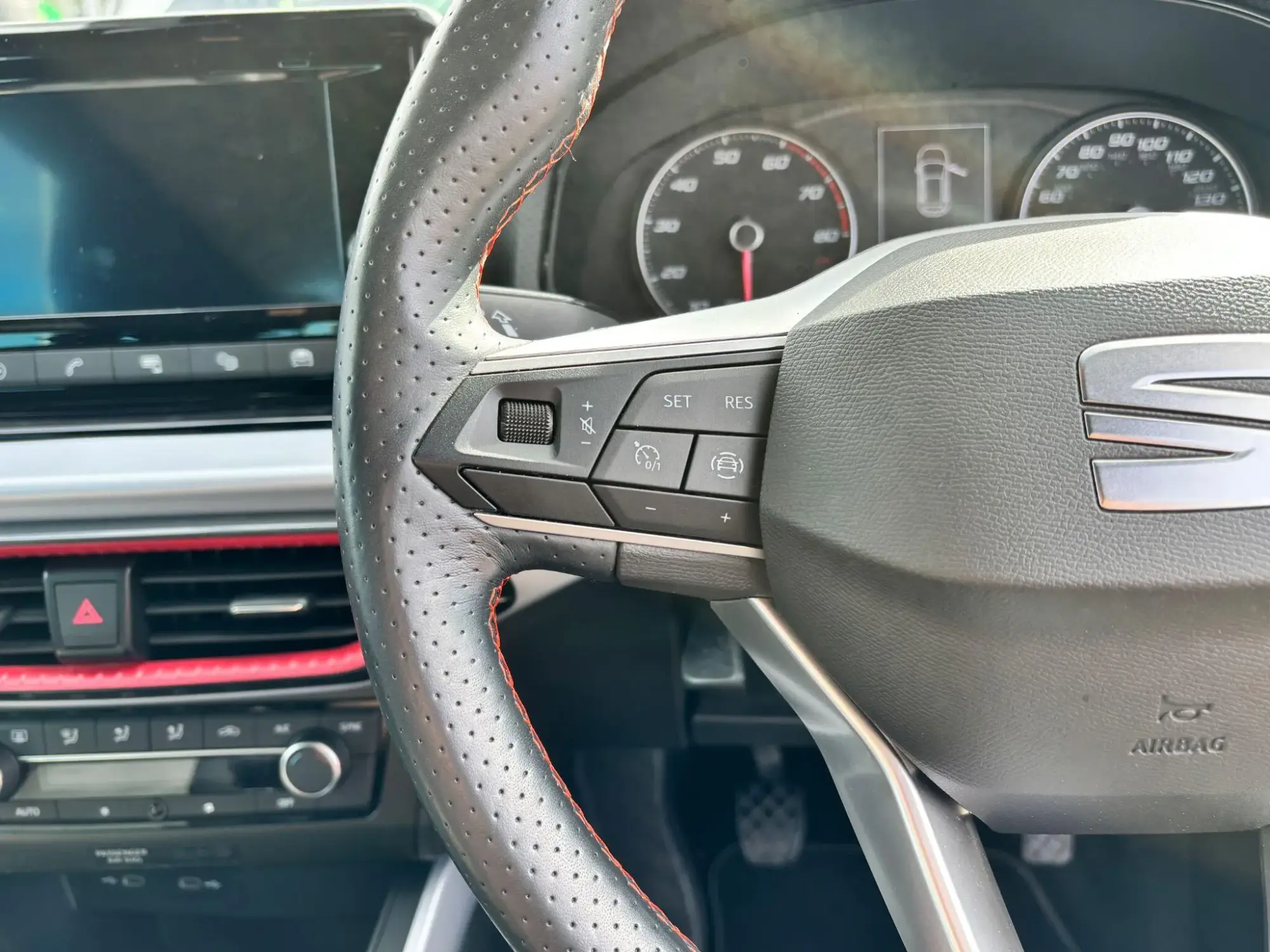 SEAT Arona Image 12