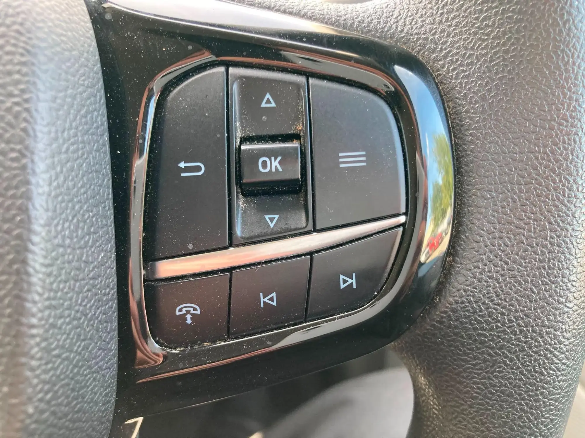 Ford Transit Custom Image 12