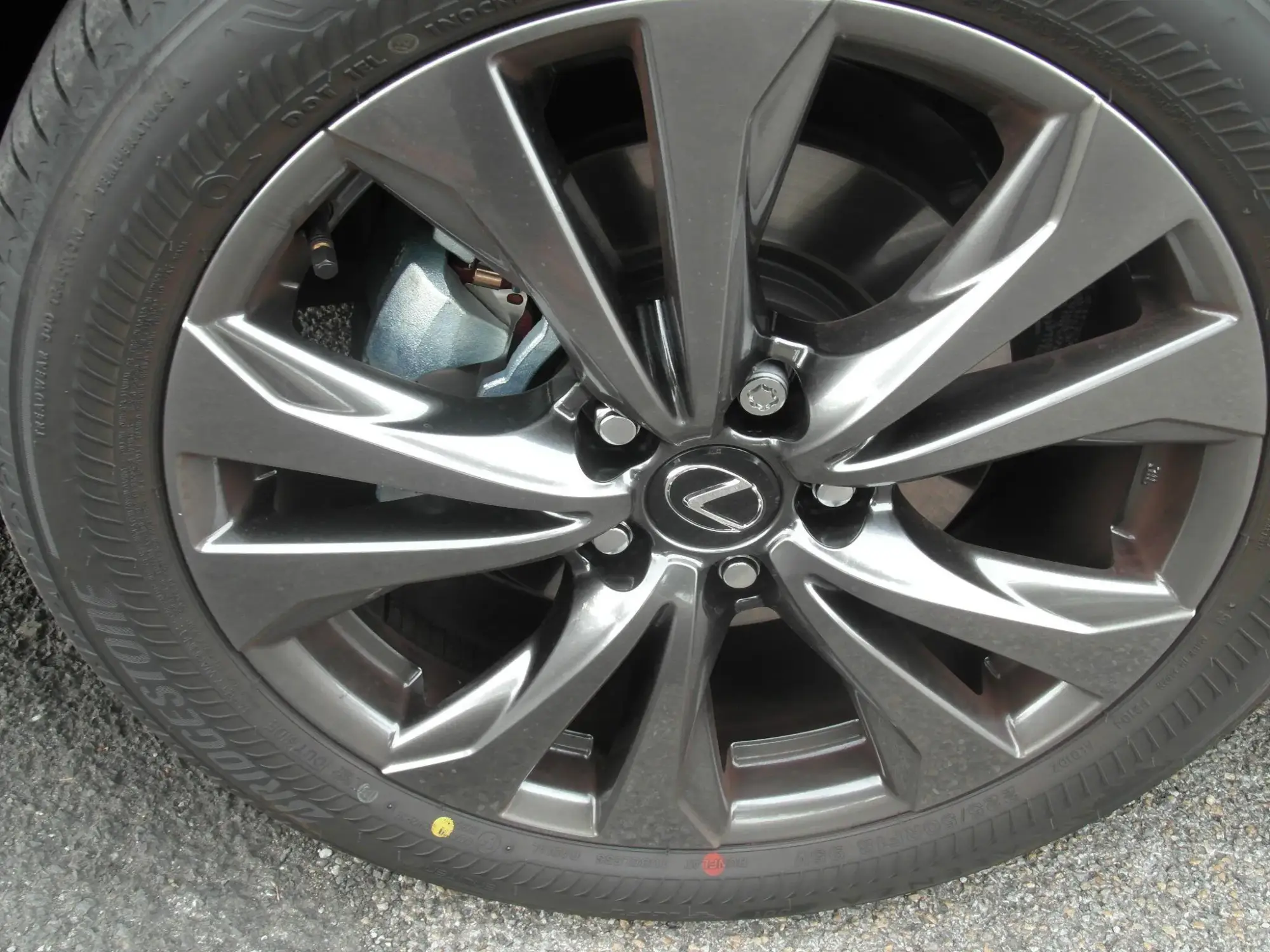 Lexus UX Self-Charging Hybrid Image 19 Lexus UX Self-Charging Hybrid Image 19
