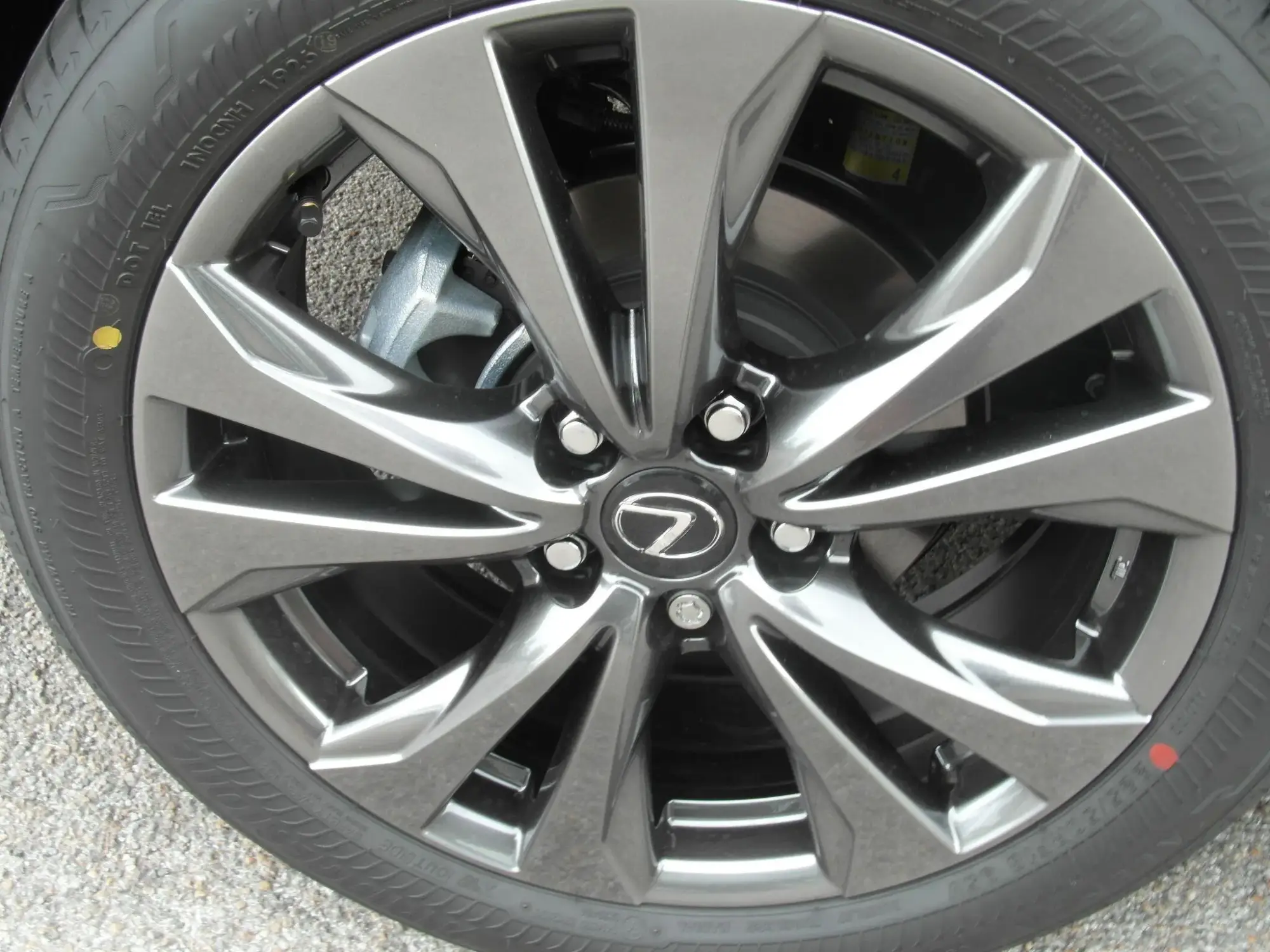Lexus UX Self-Charging Hybrid Image 20 Lexus UX Self-Charging Hybrid Image 20