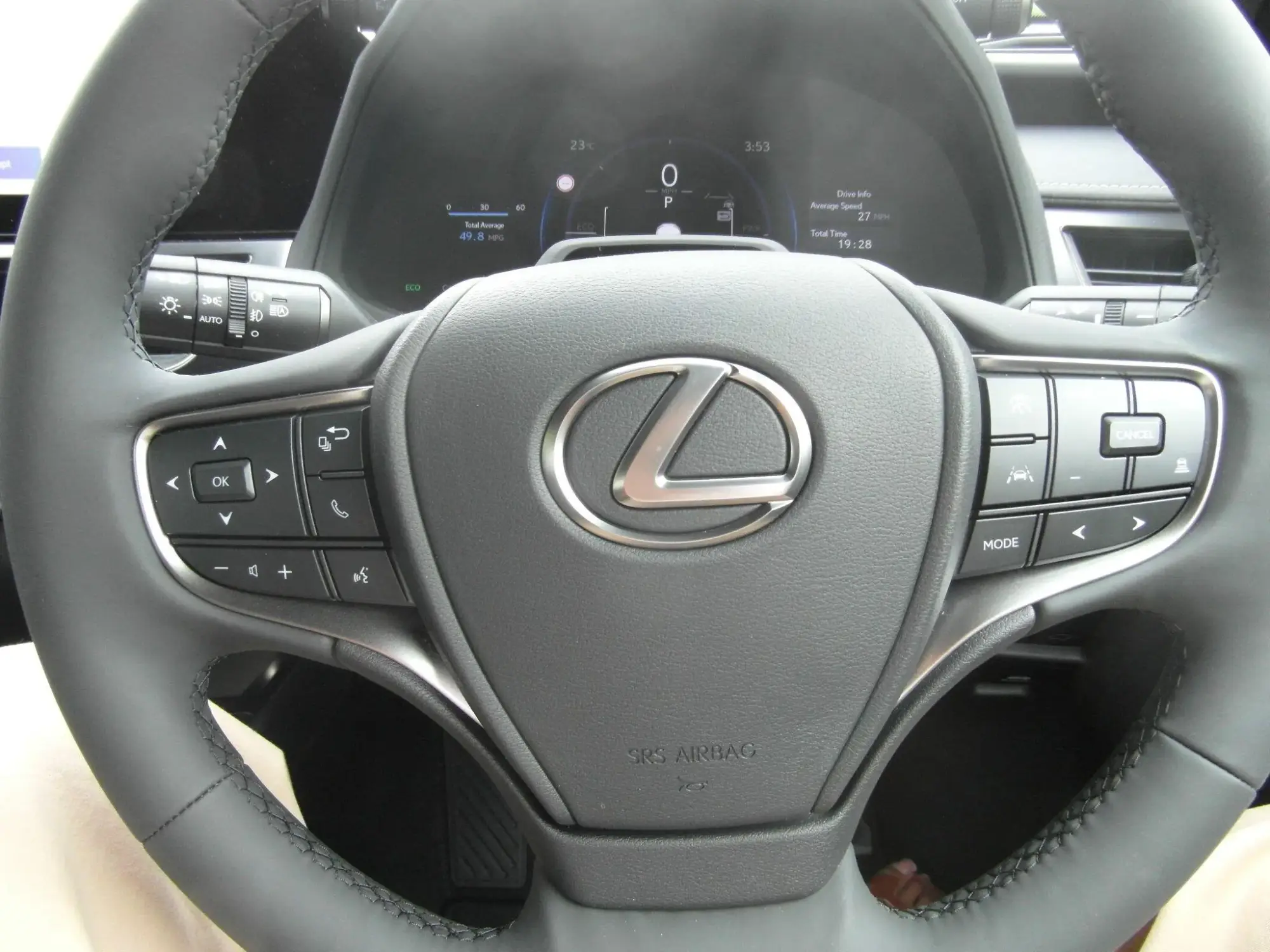 Lexus UX Self-Charging Hybrid Image 24 Lexus UX Self-Charging Hybrid Image 24