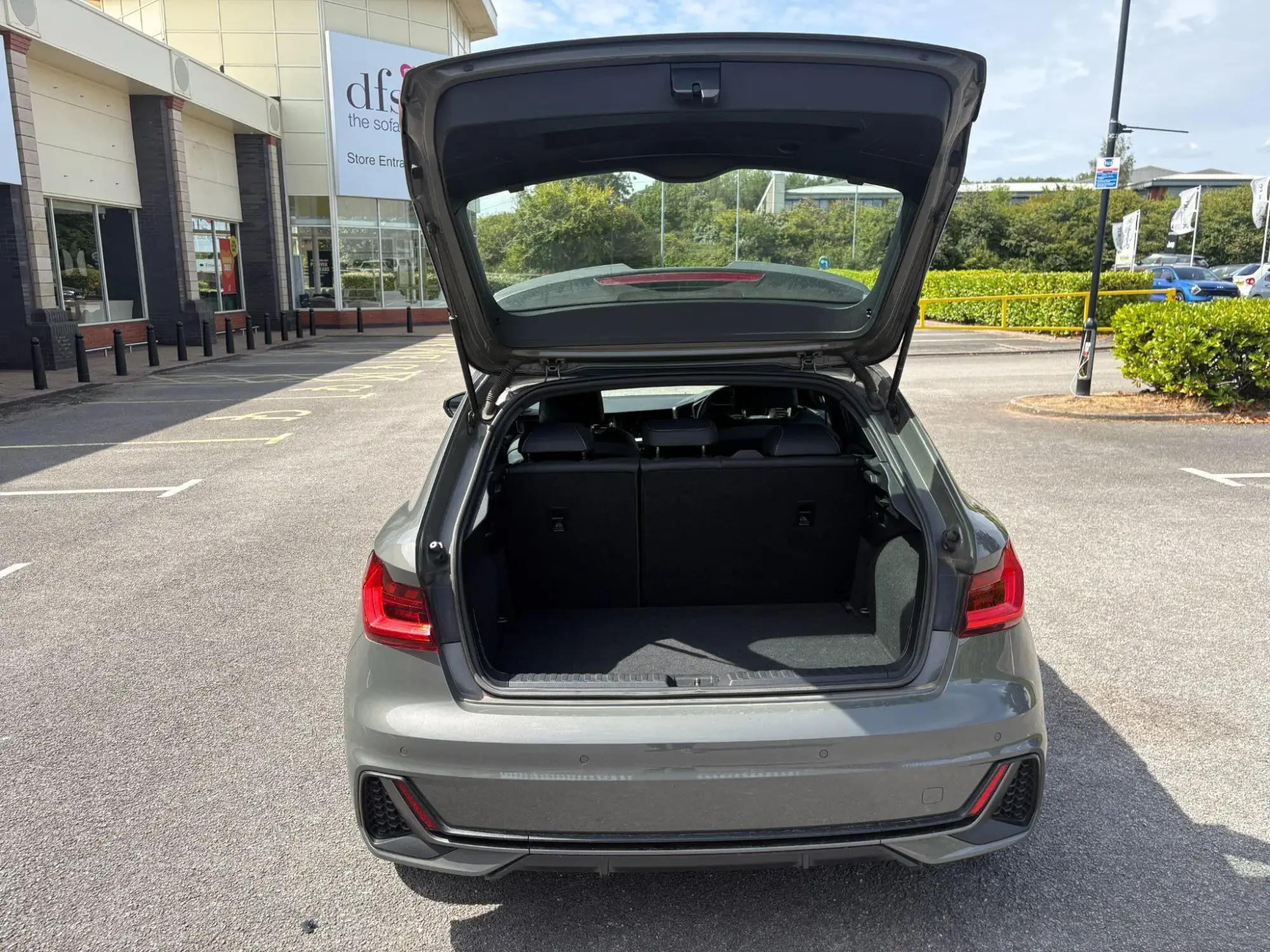 Audi A1 Image 9 Audi A1 Image 9