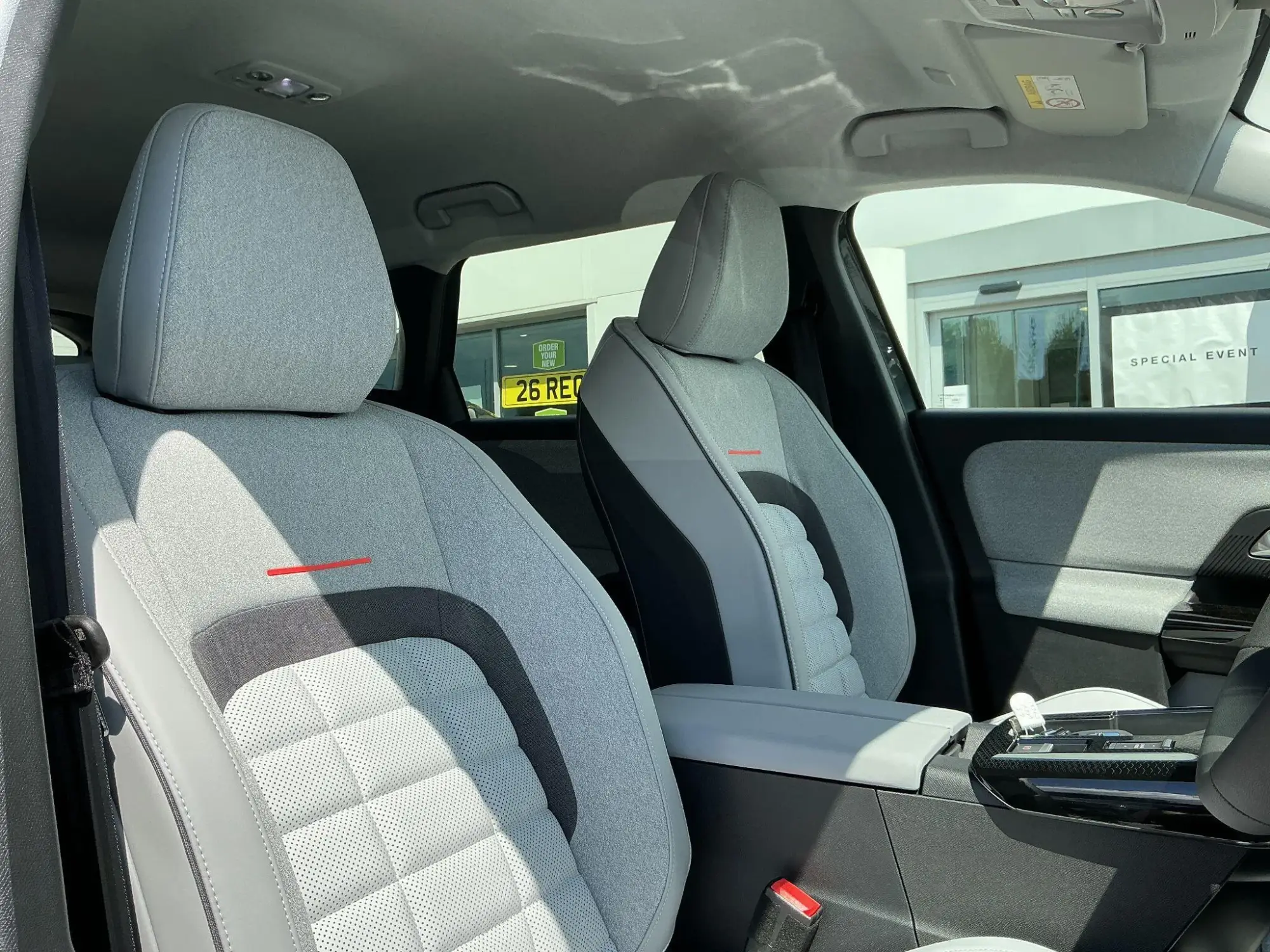 Citroen e-C5 Aircross Image 11