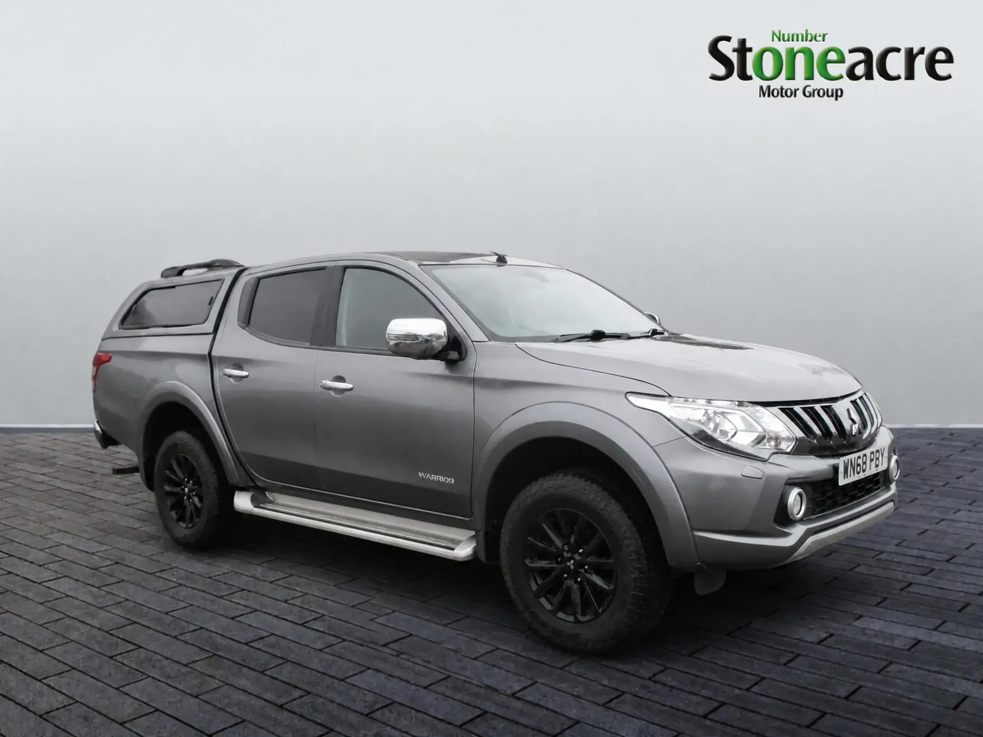 Mitsubishi L200 2.4 DI-D DC Warrior Auto 4WD Euro 6 4dr WN68PBY Image 1 Mitsubishi L200 2.4 DI-D DC Warrior Auto 4WD Euro 6 4dr WN68PBY Image 1