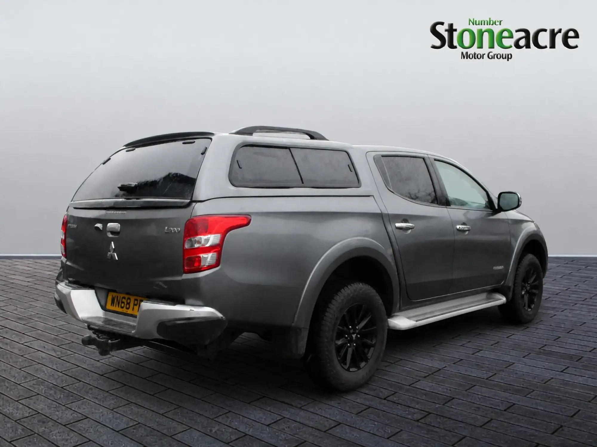 Mitsubishi L200 2.4 DI-D DC Warrior Auto 4WD Euro 6 4dr WN68PBY Image 3 Mitsubishi L200 2.4 DI-D DC Warrior Auto 4WD Euro 6 4dr WN68PBY Image 3