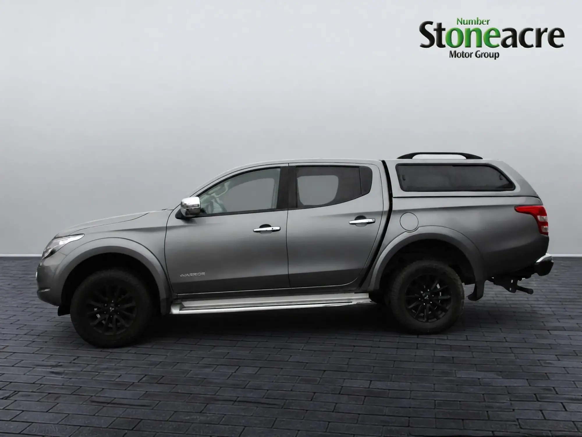 Mitsubishi L200 Image 6