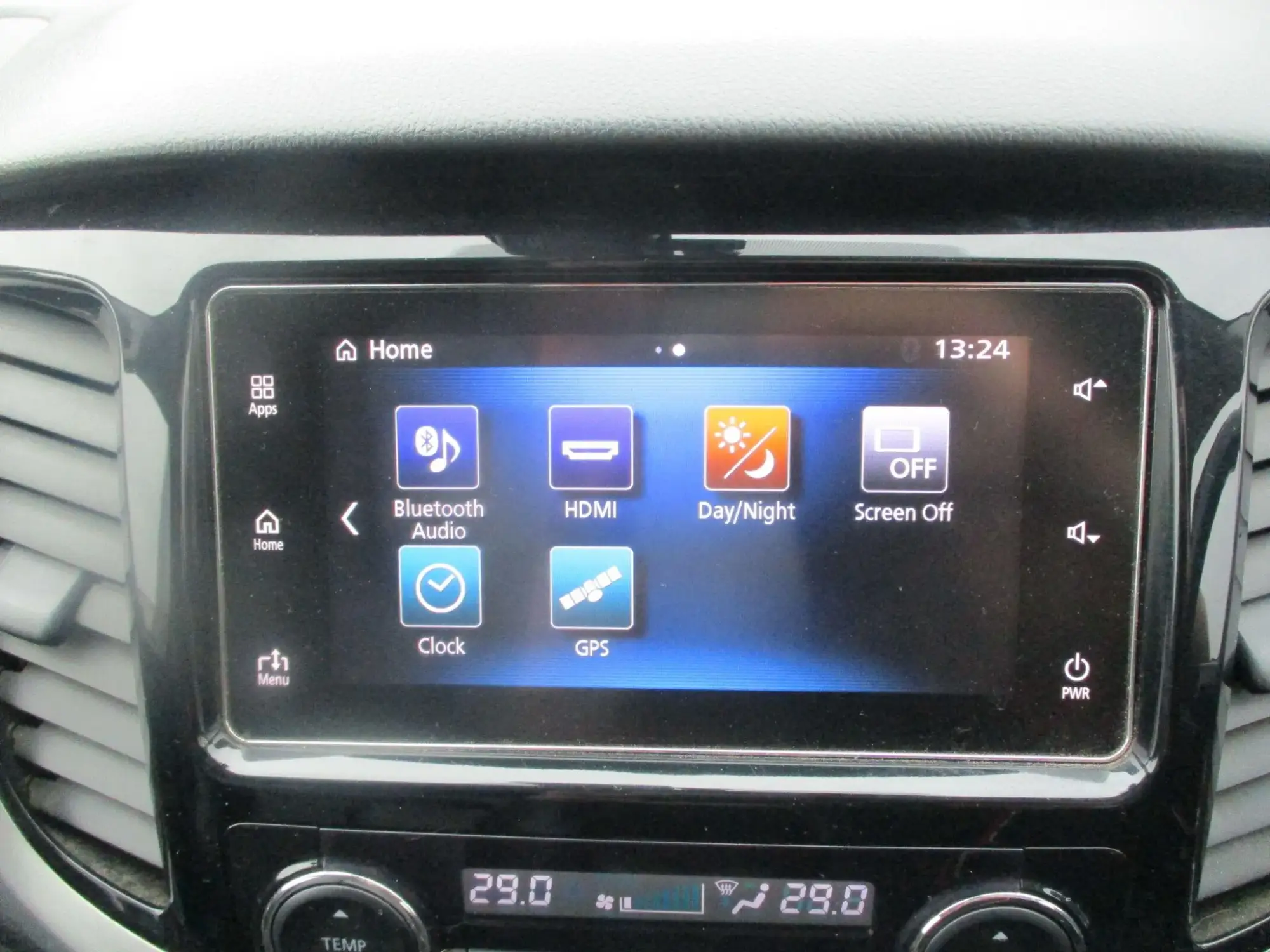 Mitsubishi L200 Image 16