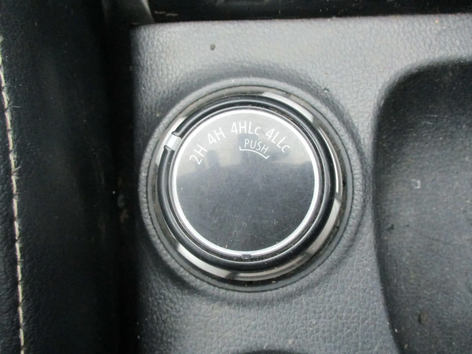 Mitsubishi L200 Image 17