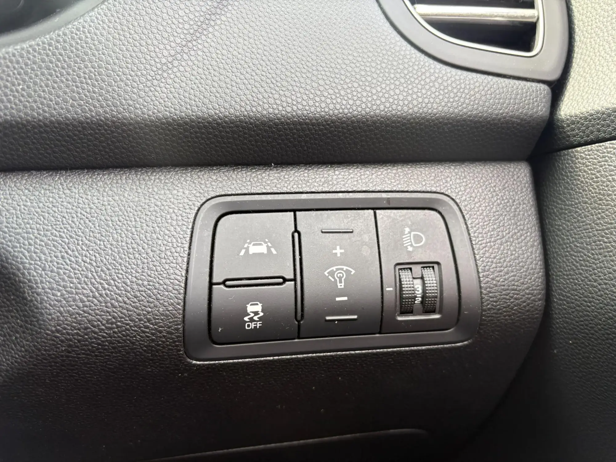 Hyundai i20 Image 17 Hyundai i20 Image 17