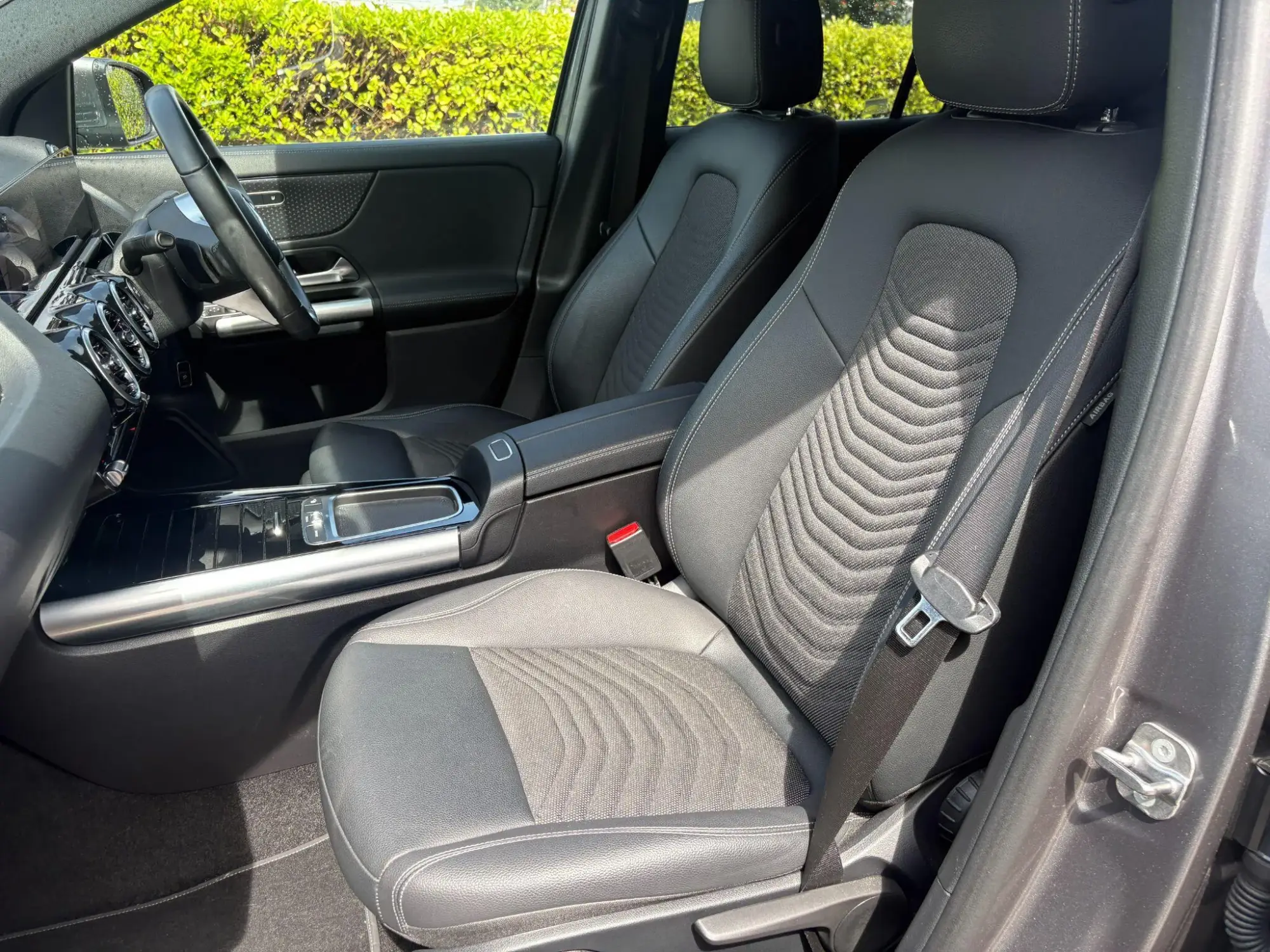 Mercedes-Benz GLA Image 15 Mercedes-Benz GLA Image 15