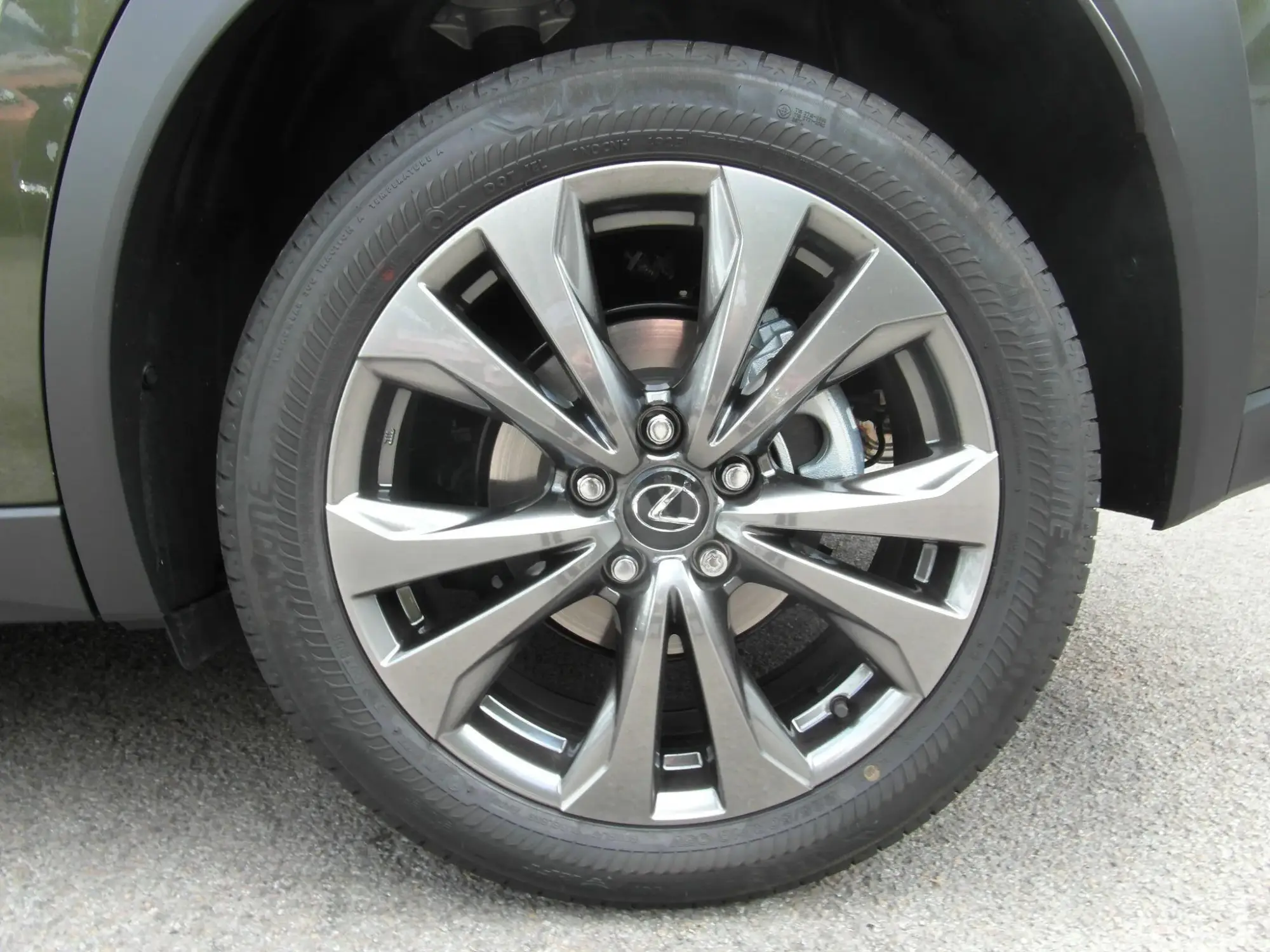Lexus UX Self-Charging Hybrid Image 37 Lexus UX Self-Charging Hybrid Image 37