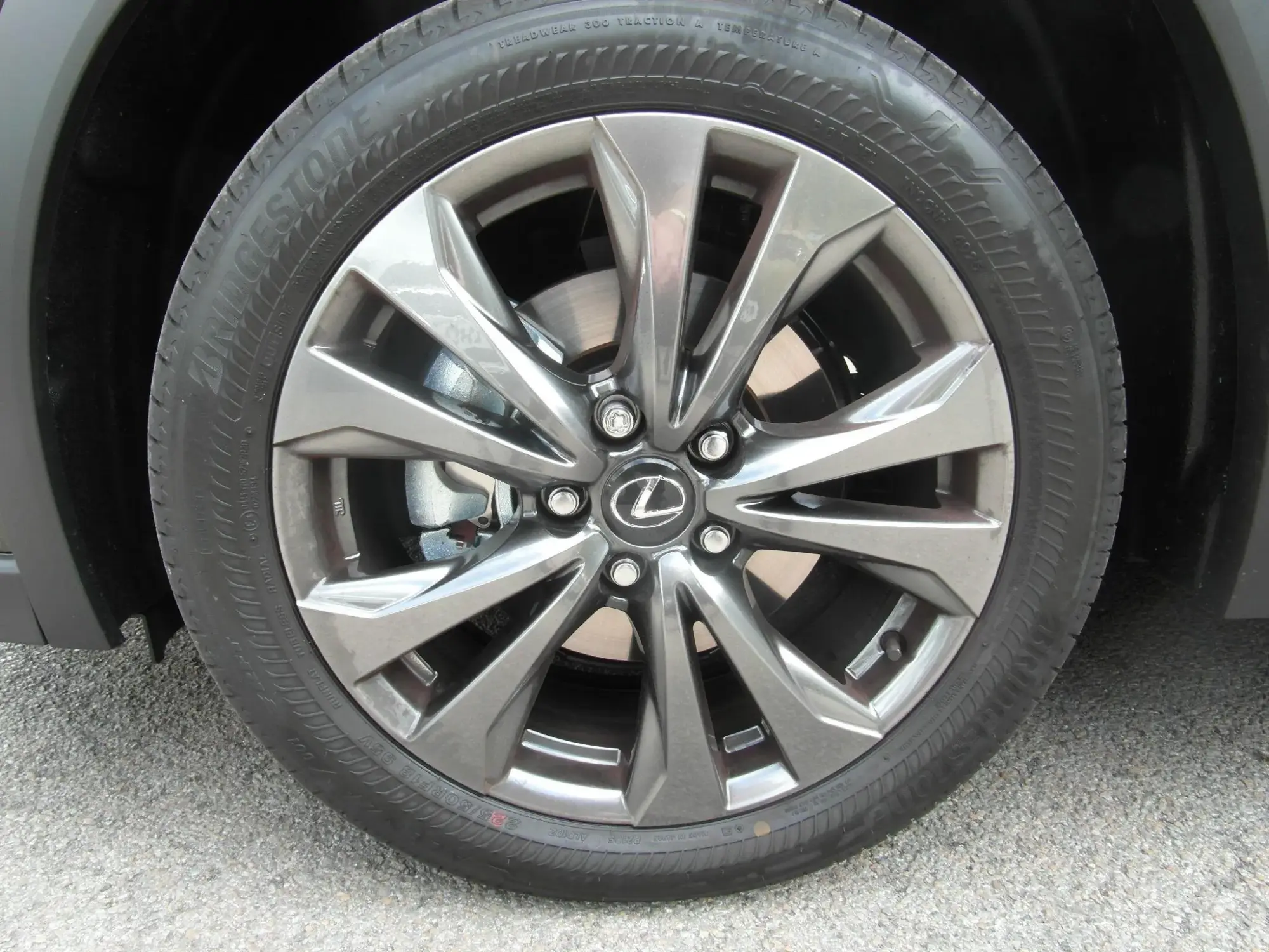 Lexus UX Self-Charging Hybrid Image 38 Lexus UX Self-Charging Hybrid Image 38