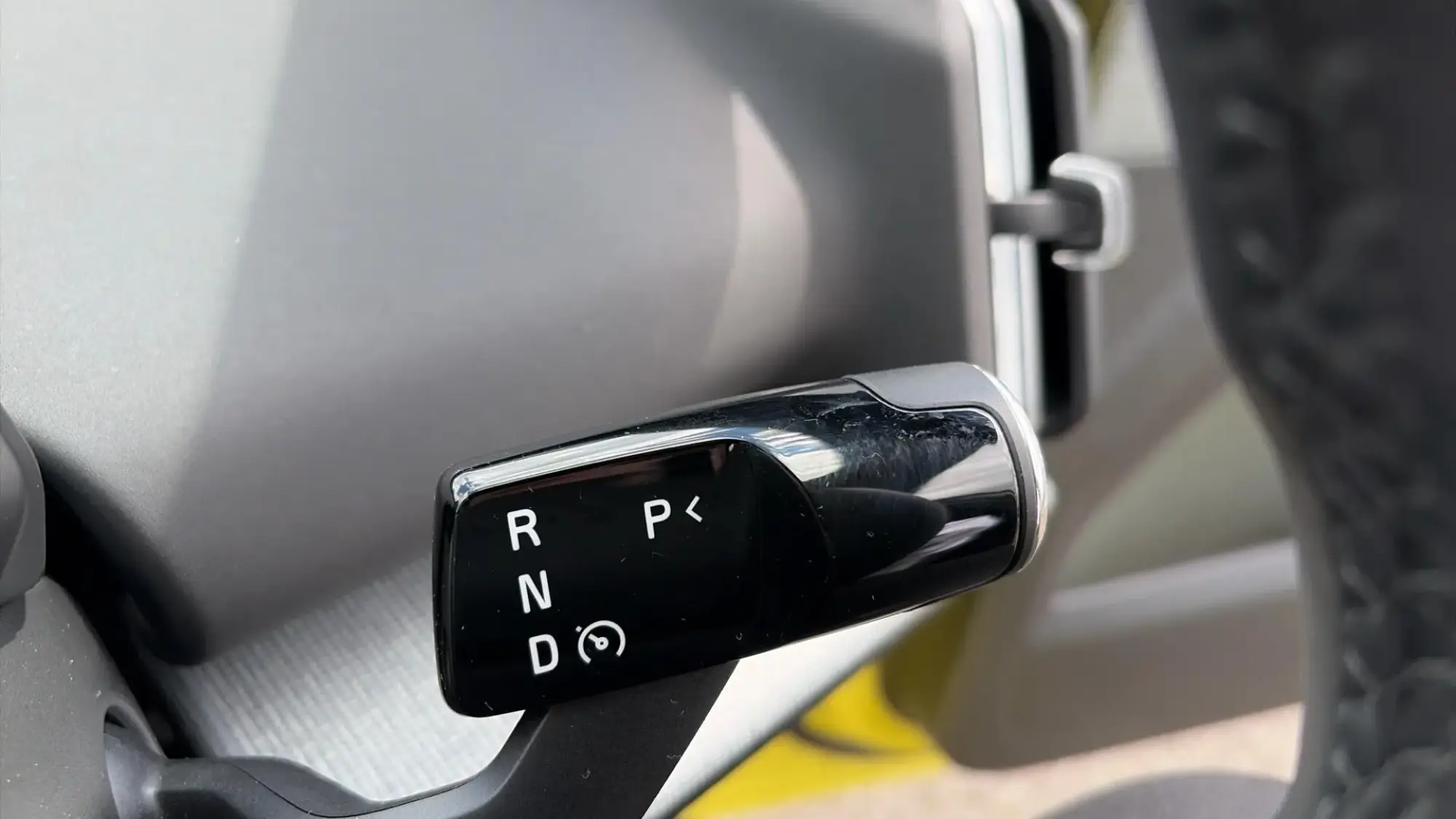 Volvo EX30 Image 22
