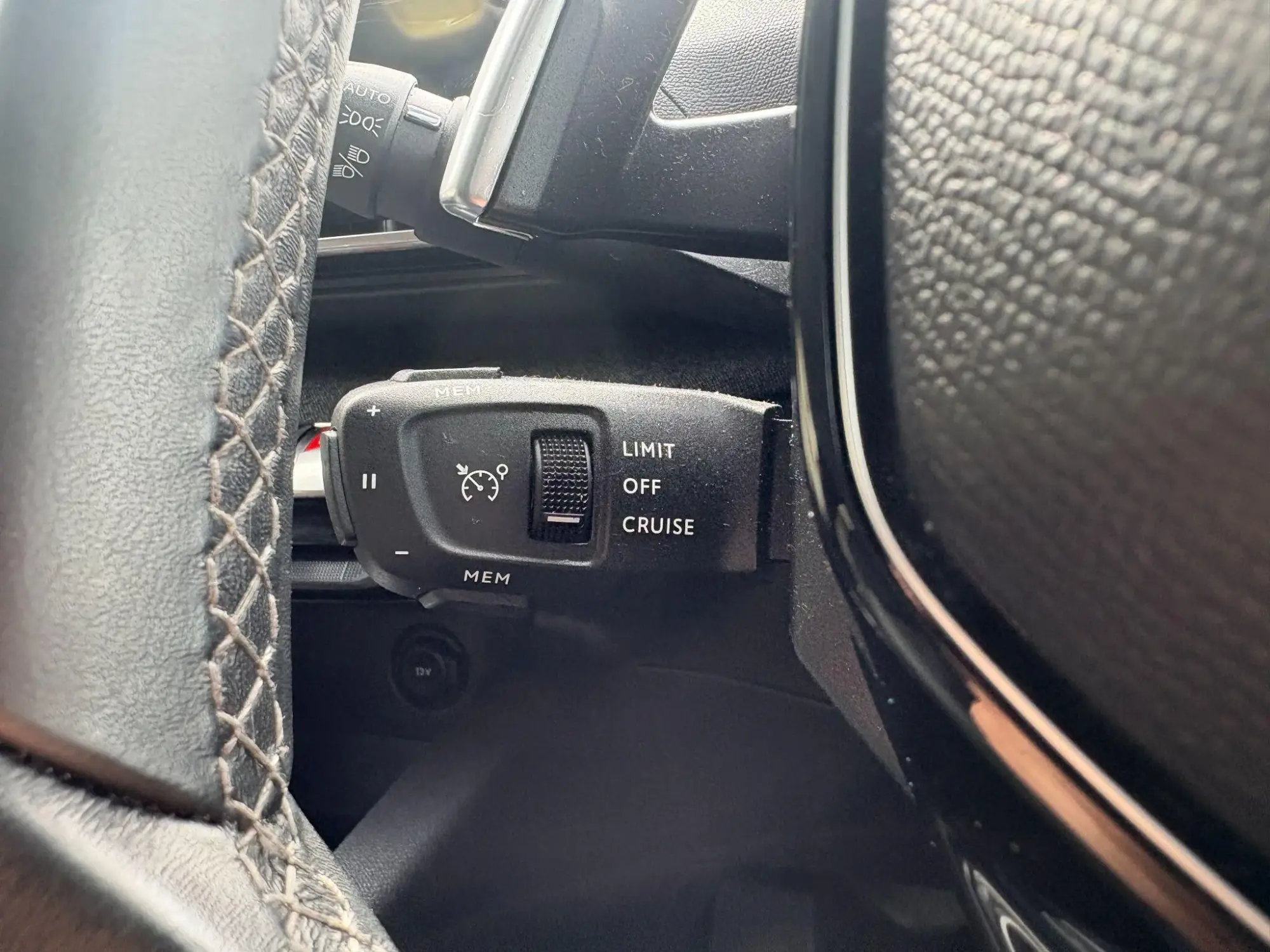 Peugeot 3008 Image 34 Peugeot 3008 Image 34