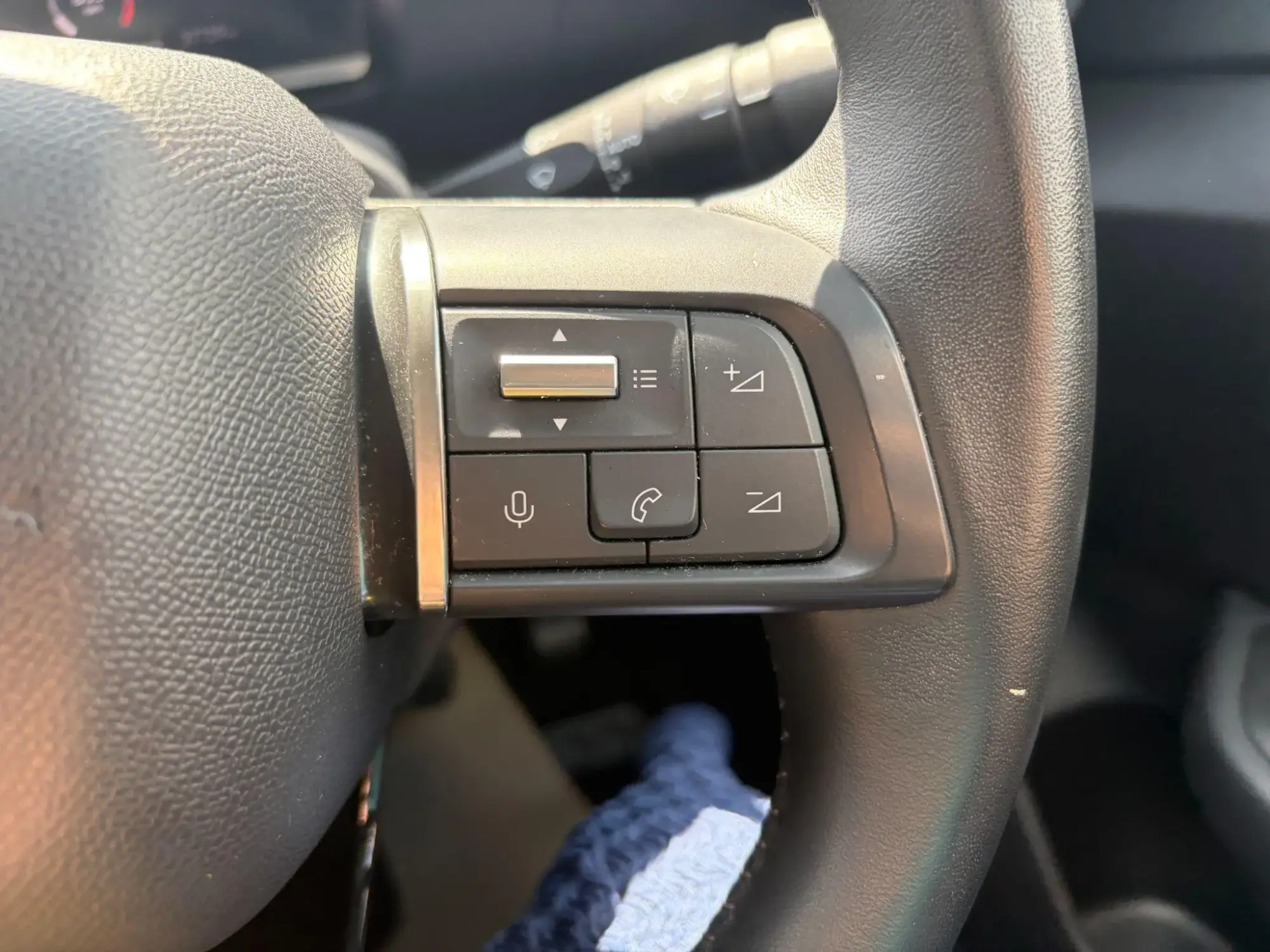 Citroen C4 Image 13 Citroen C4 Image 13