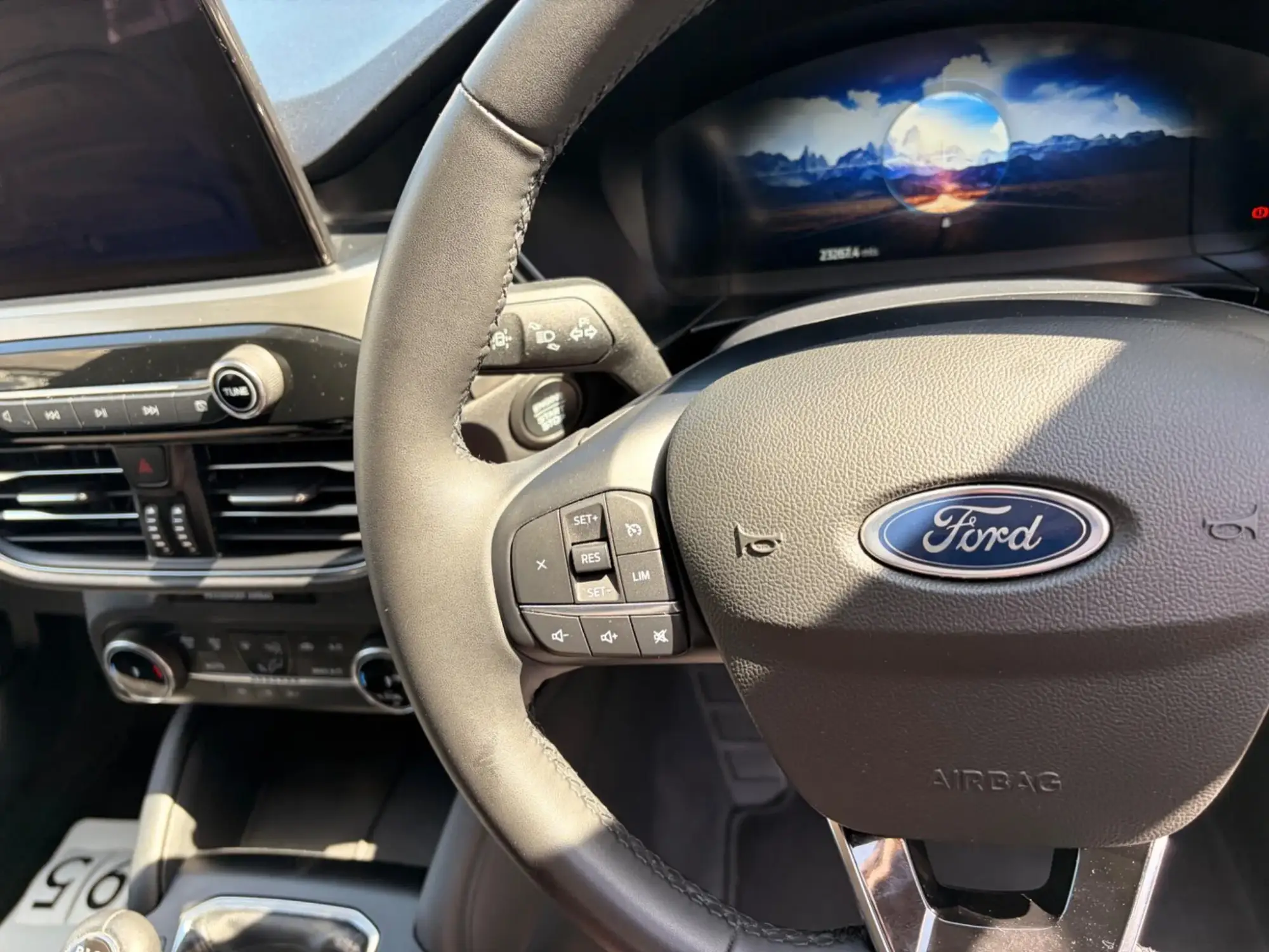 Ford Kuga Image 31