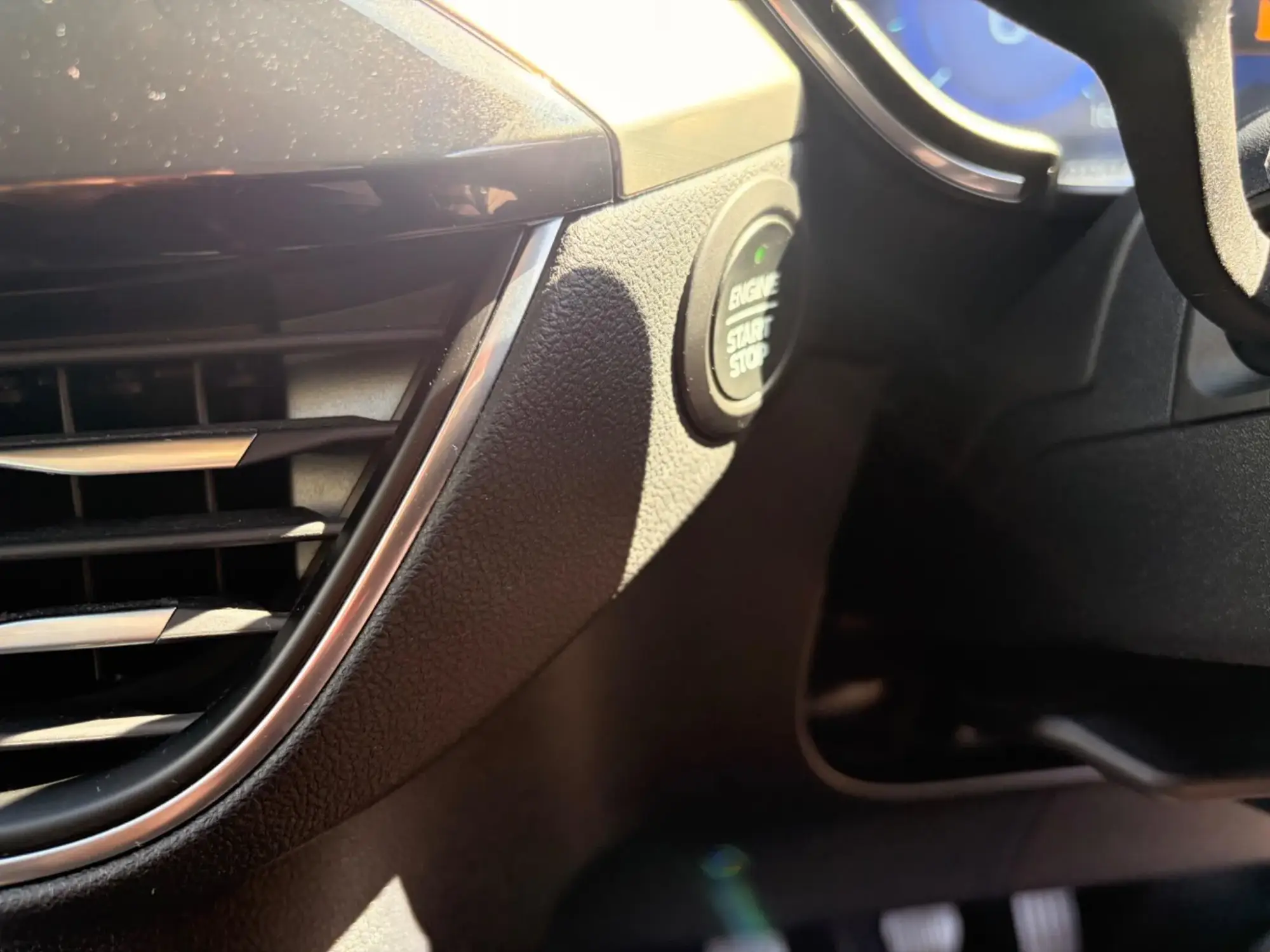 Ford Kuga Image 36
