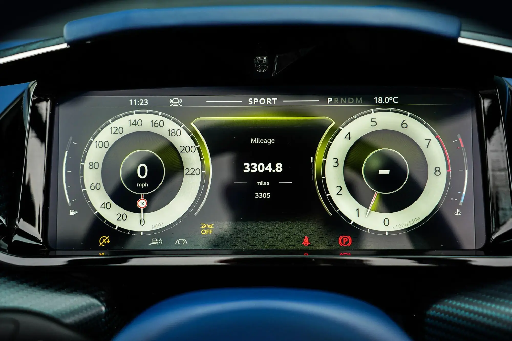 Aston Martin Vantage Roadster Image 22 Aston Martin Vantage Roadster Image 22