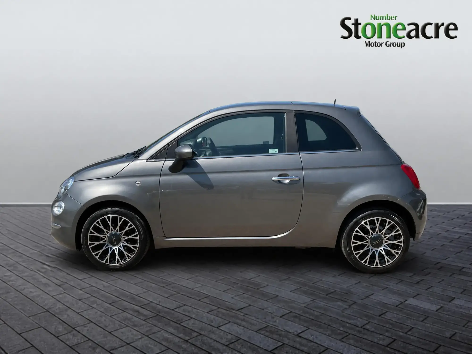 Fiat 500 Hybrid Image 4