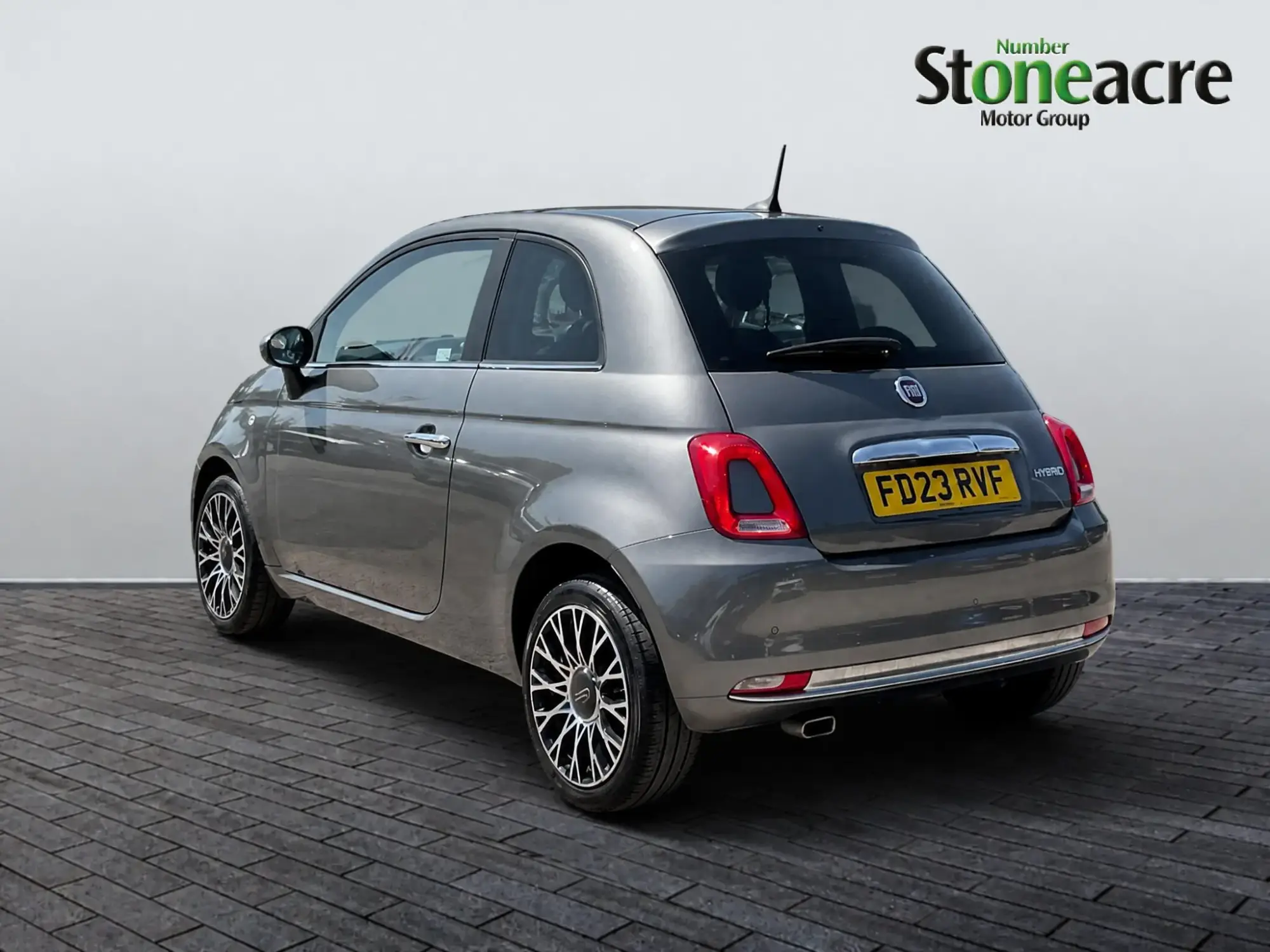 Fiat 500 Hybrid Image 5