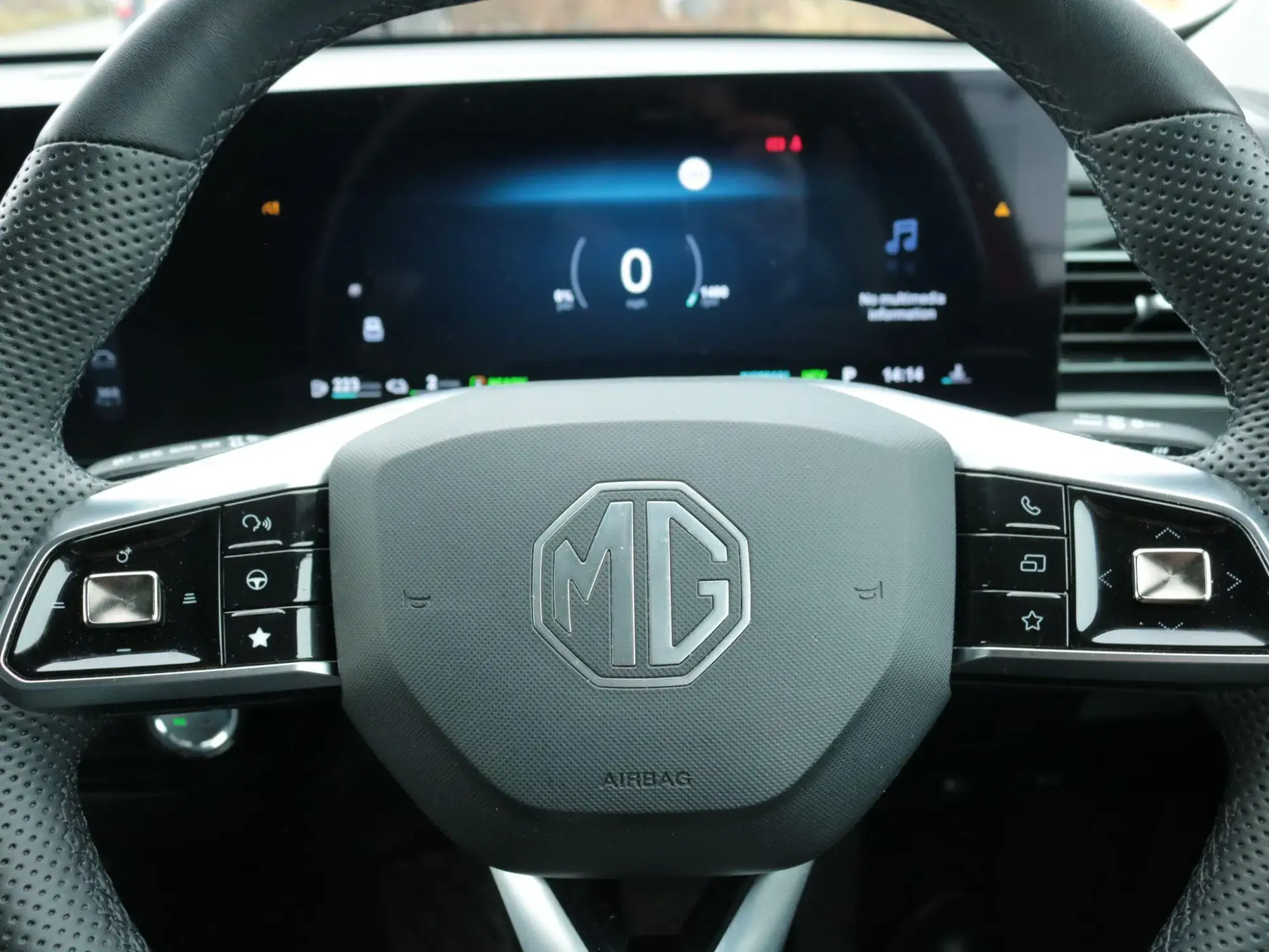 MG HS Plug-in Hybrid Image 15 MG HS Plug-in Hybrid Image 15