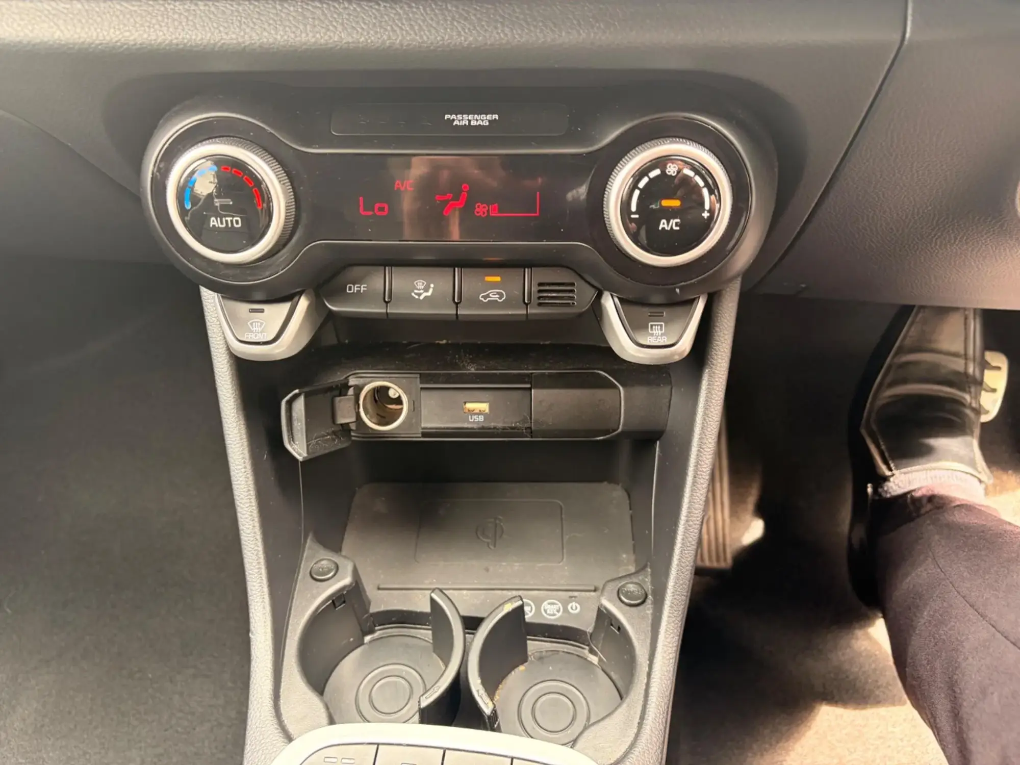 Kia Picanto Image 12