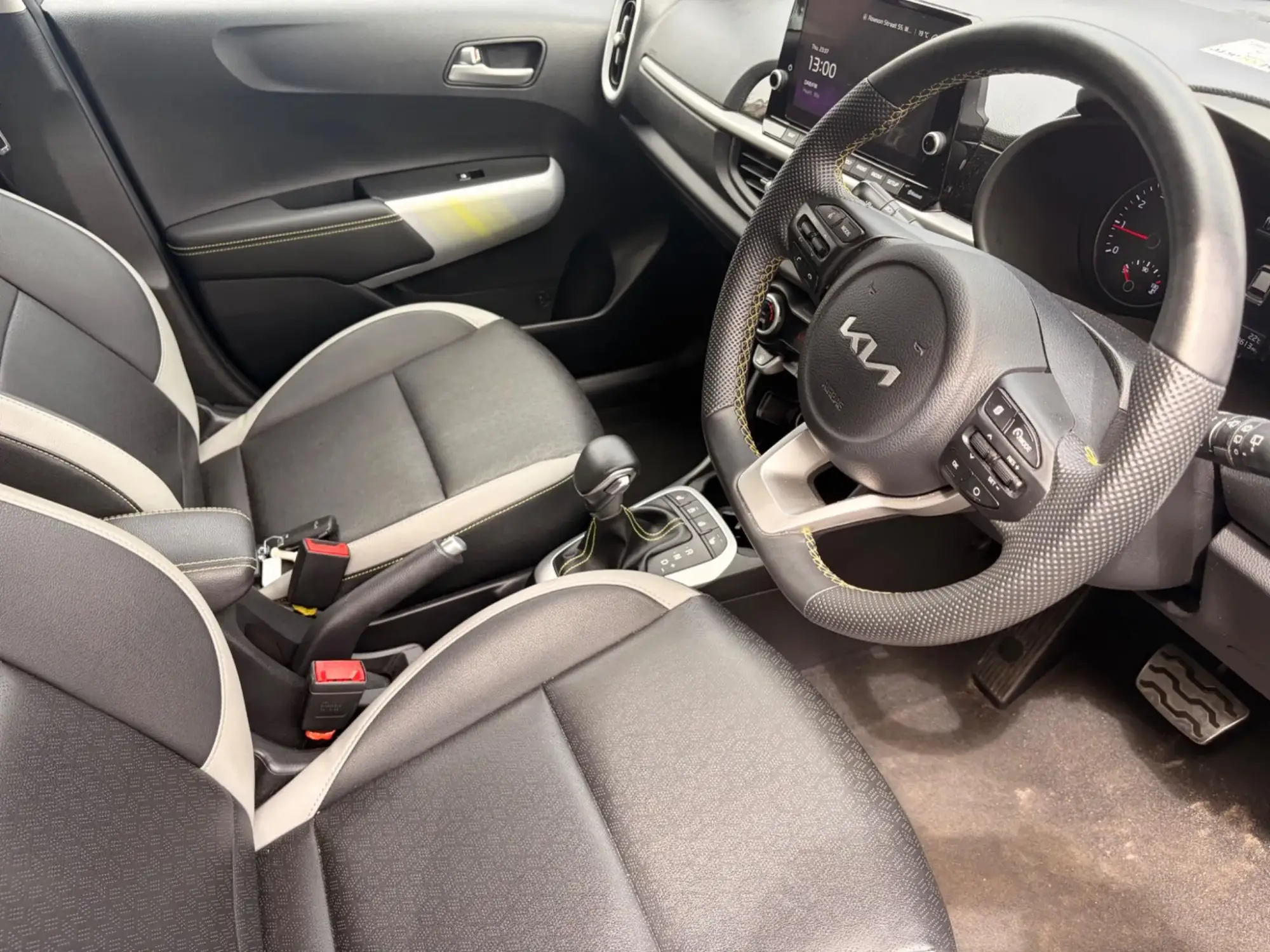 Kia Picanto Image 13