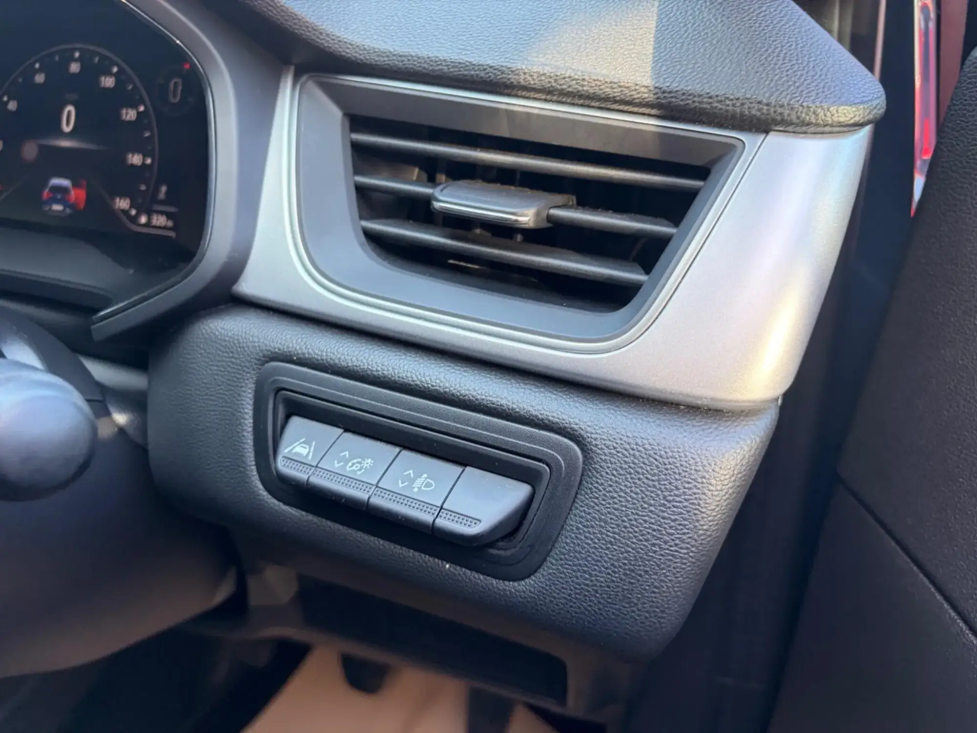 Renault Captur Image 14