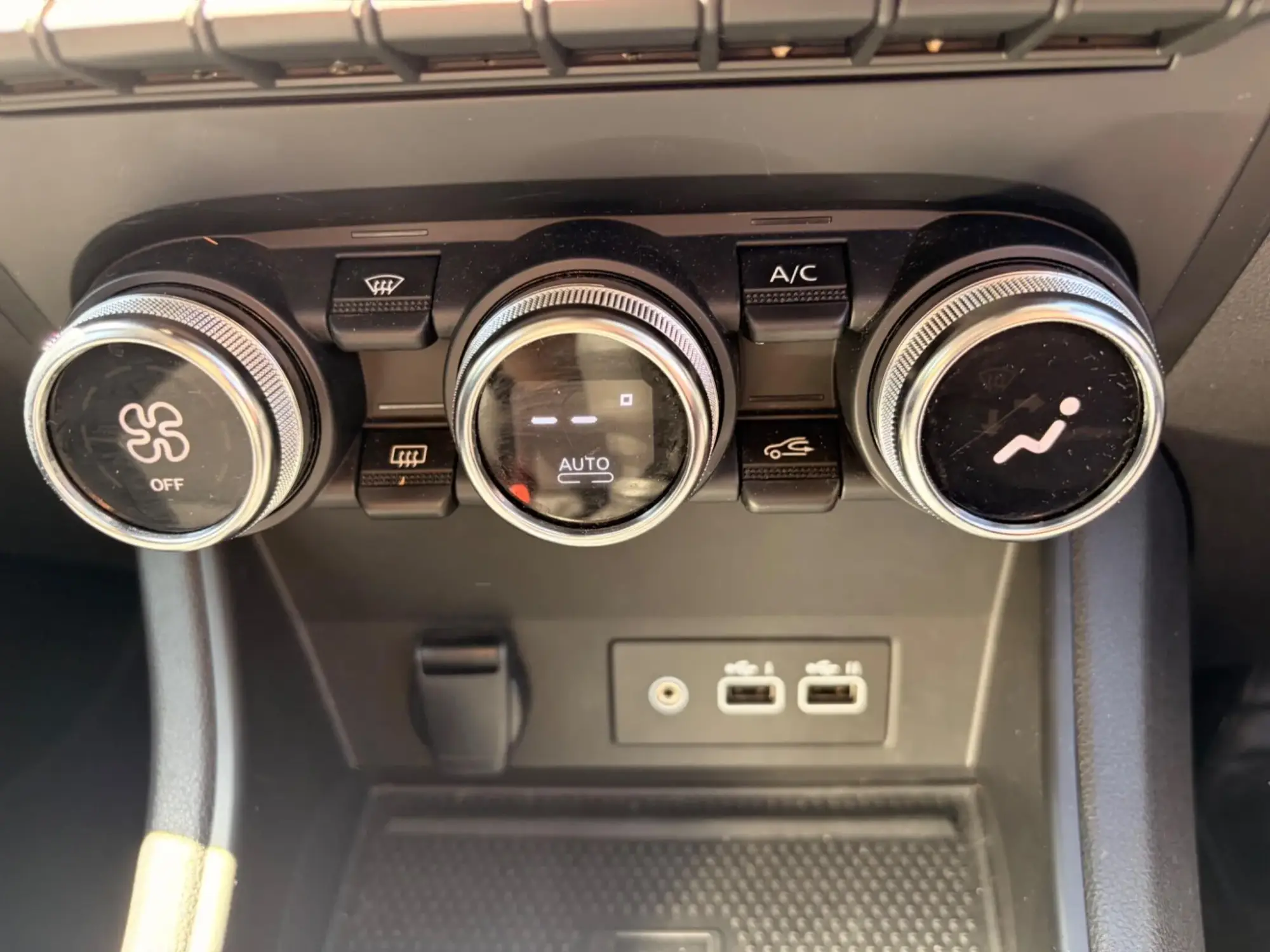 Renault Captur Image 17
