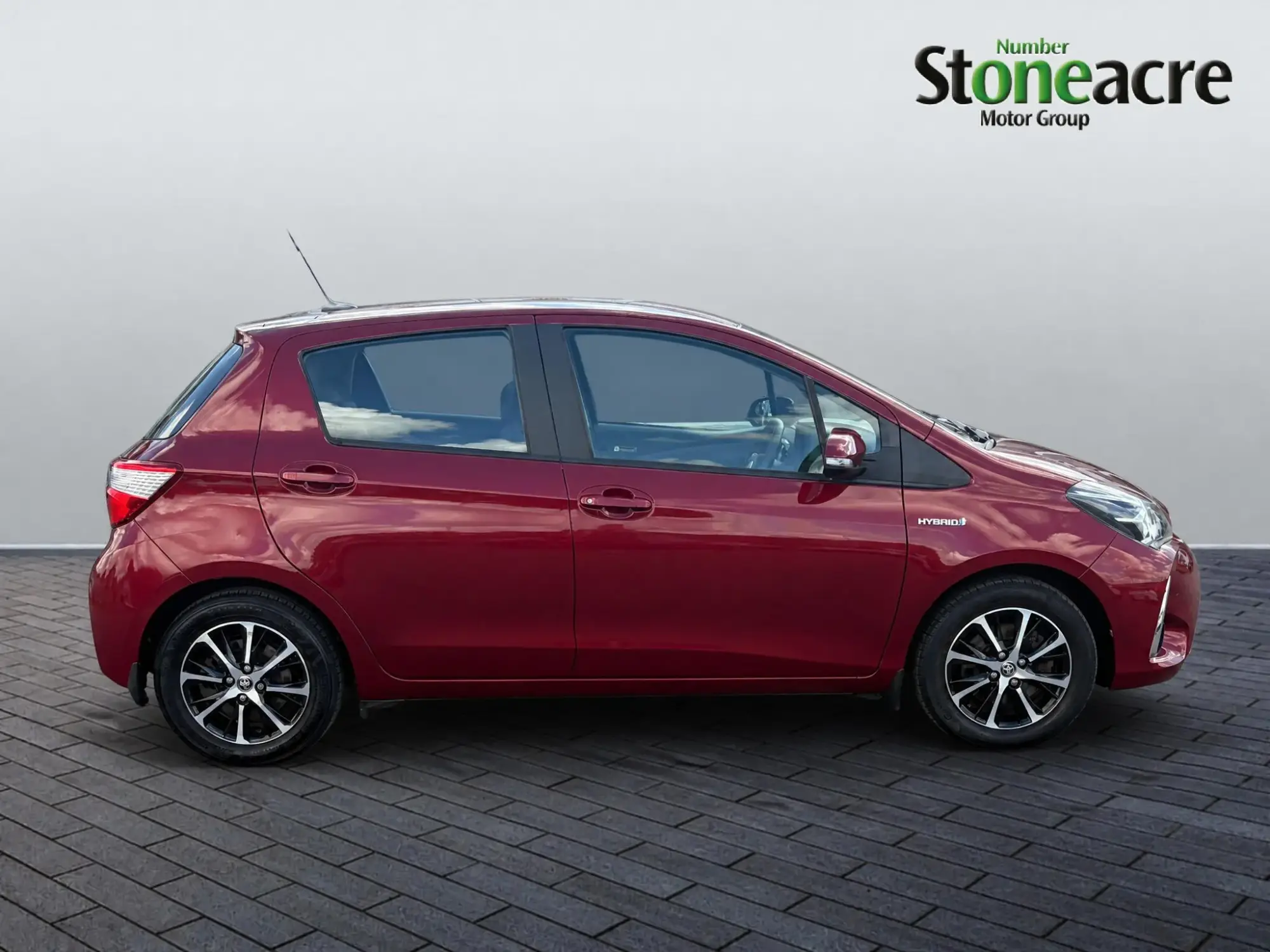 Toyota Yaris Image 6 Toyota Yaris Image 6