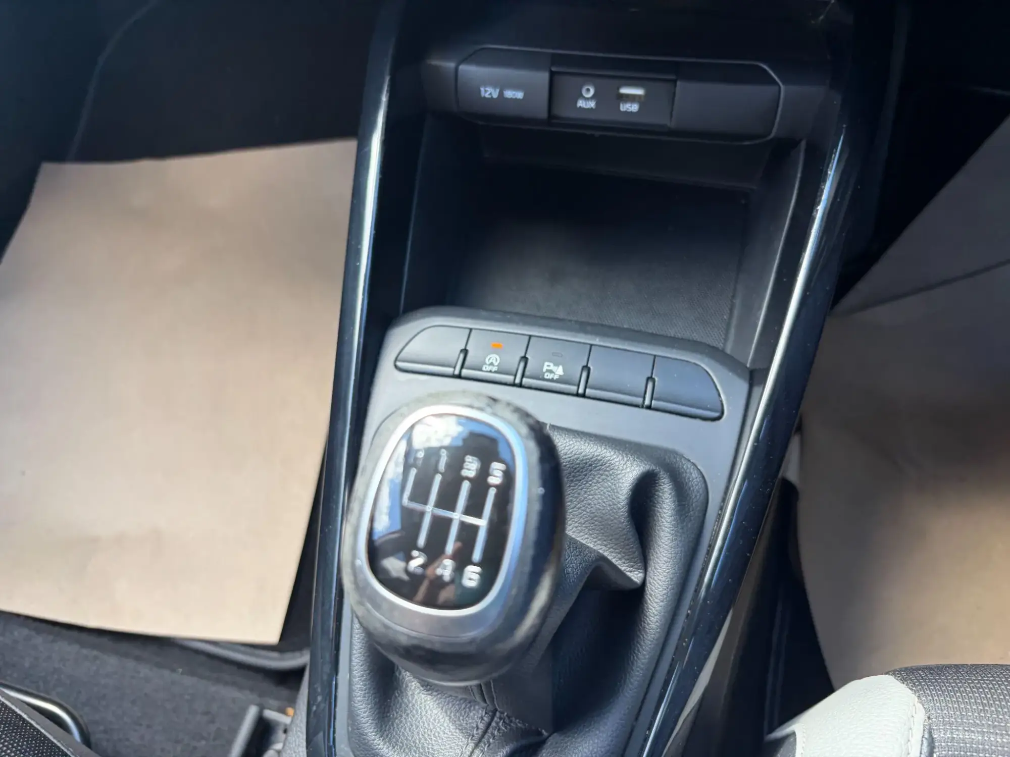 Kia Stonic Image 16 Kia Stonic Image 16