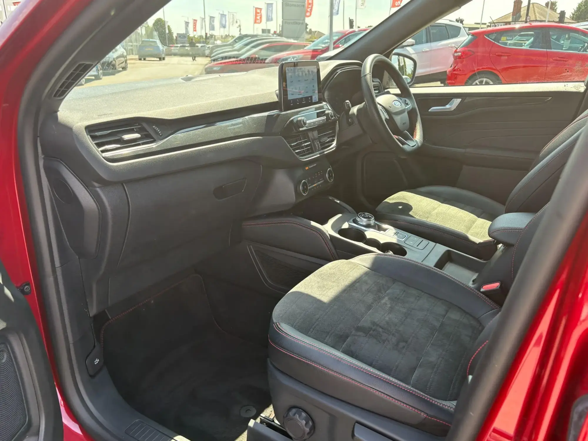 Ford Kuga Hybrid Image 20 Ford Kuga Hybrid Image 20