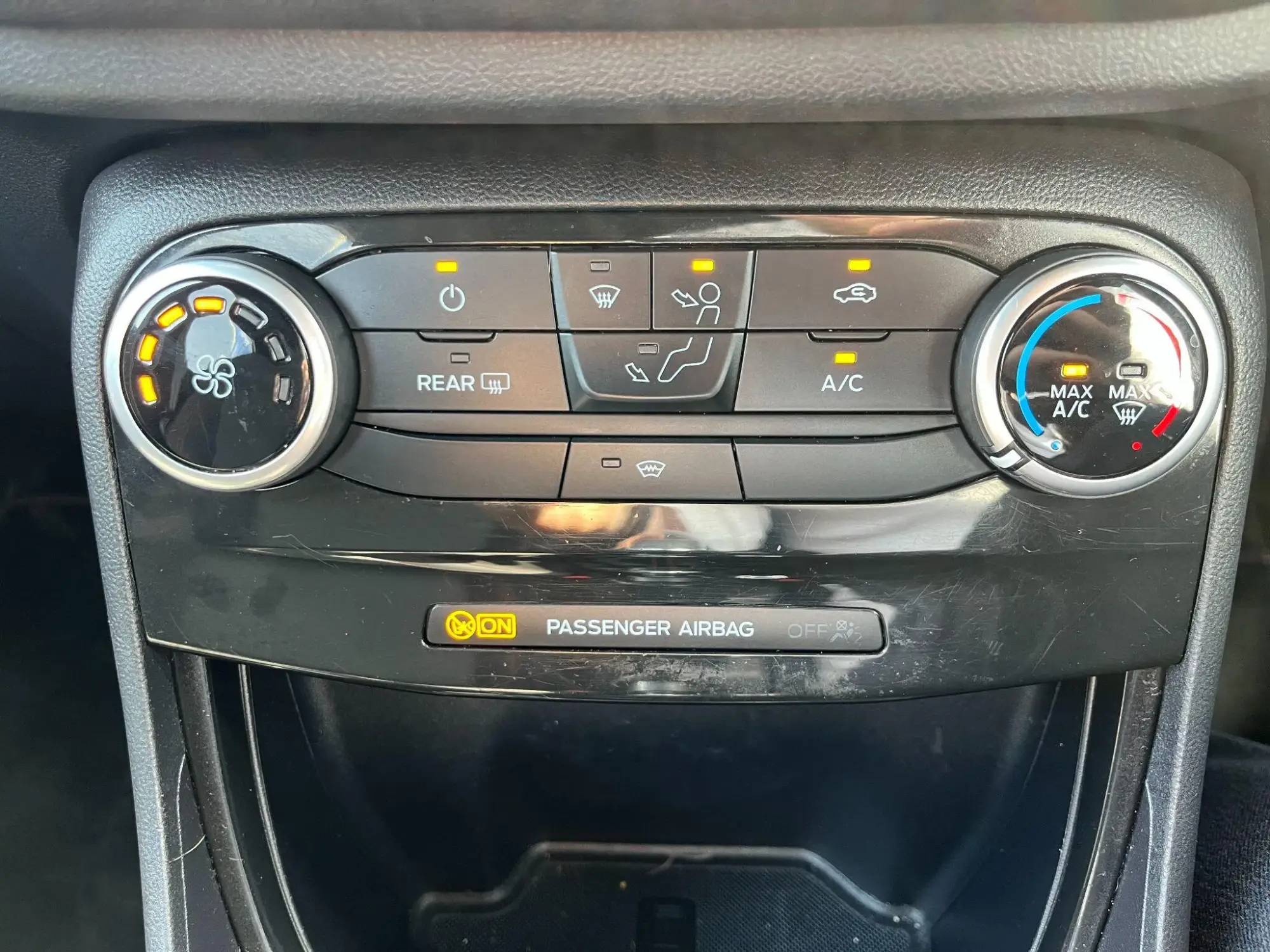 Ford Puma Image 28