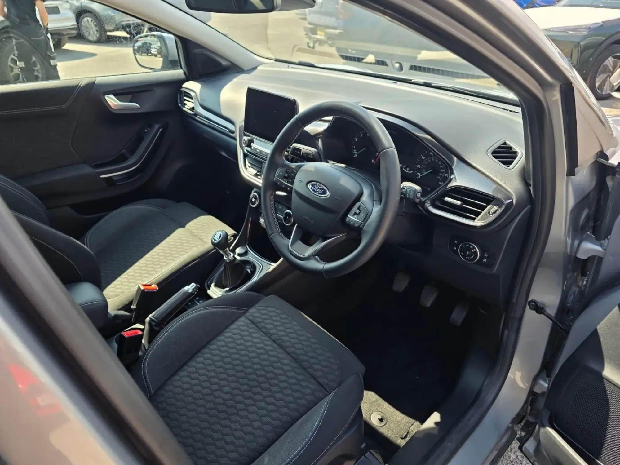 Ford Puma Image 9