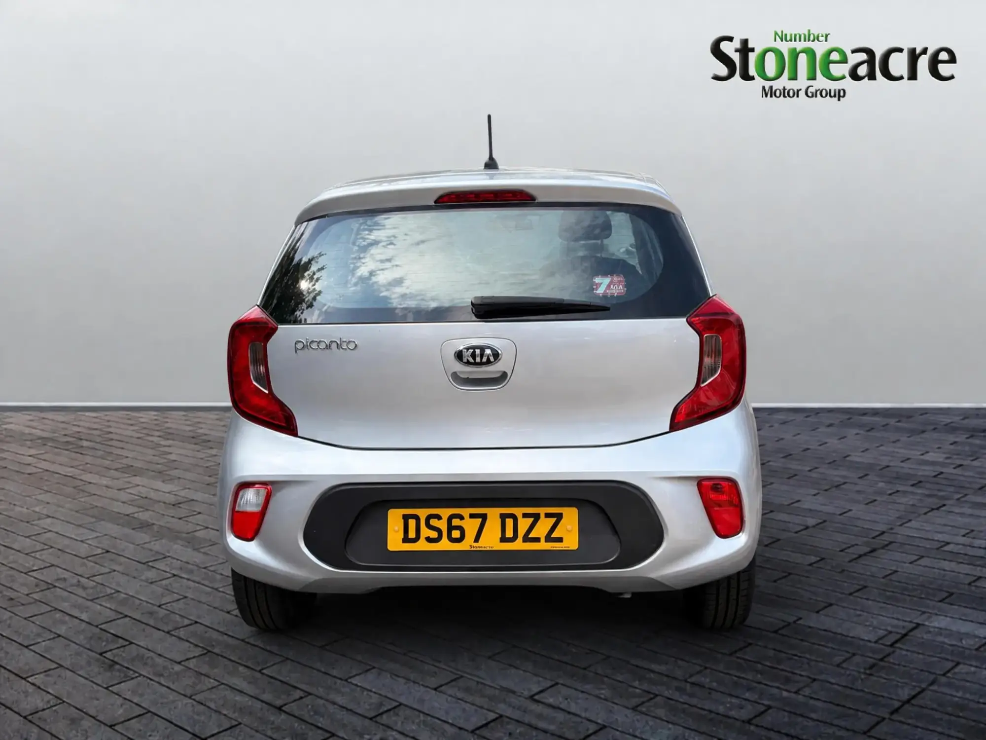 Kia Picanto Image 8 Kia Picanto Image 8