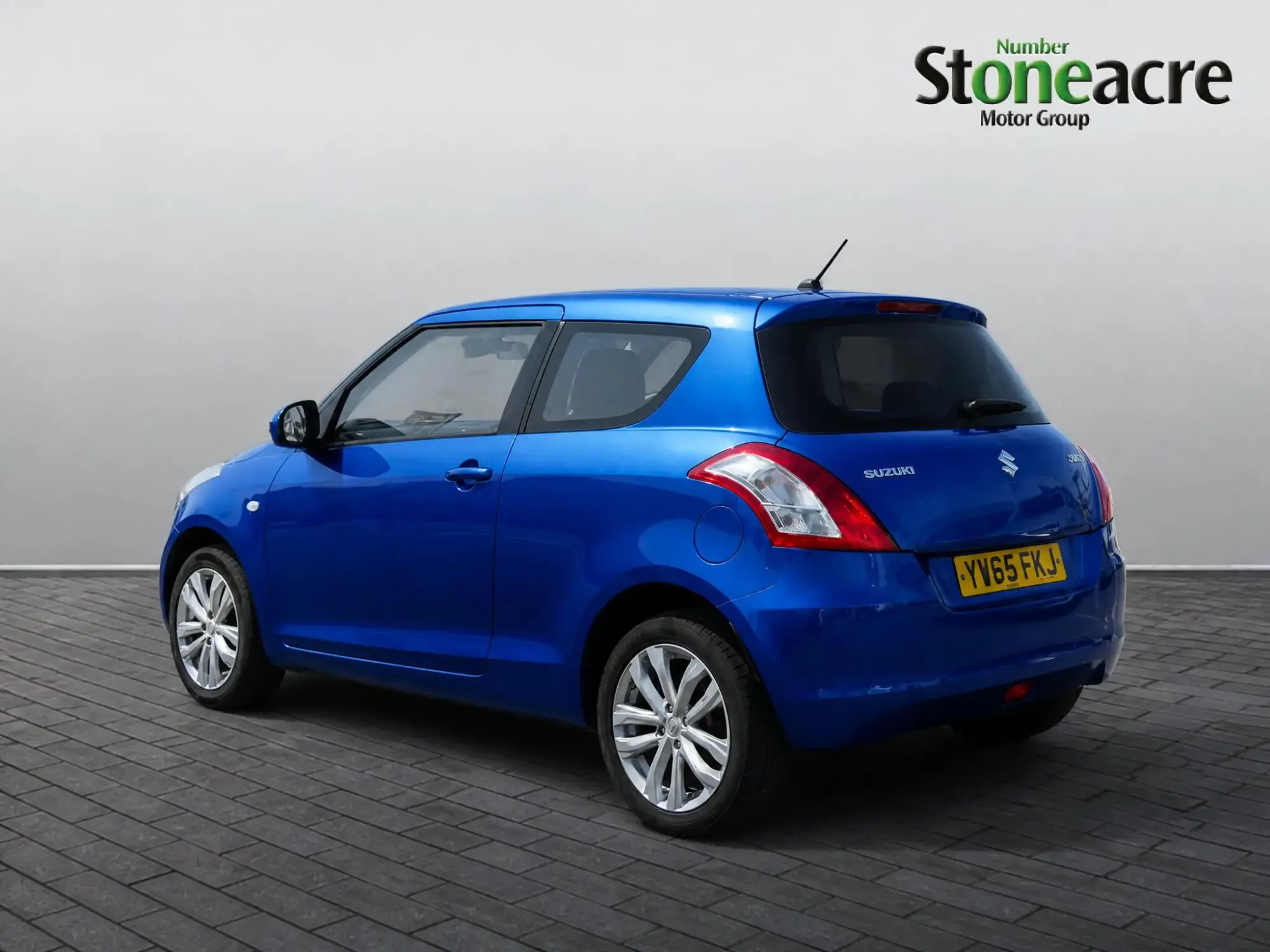 Suzuki Swift Image 5 Suzuki Swift Image 5