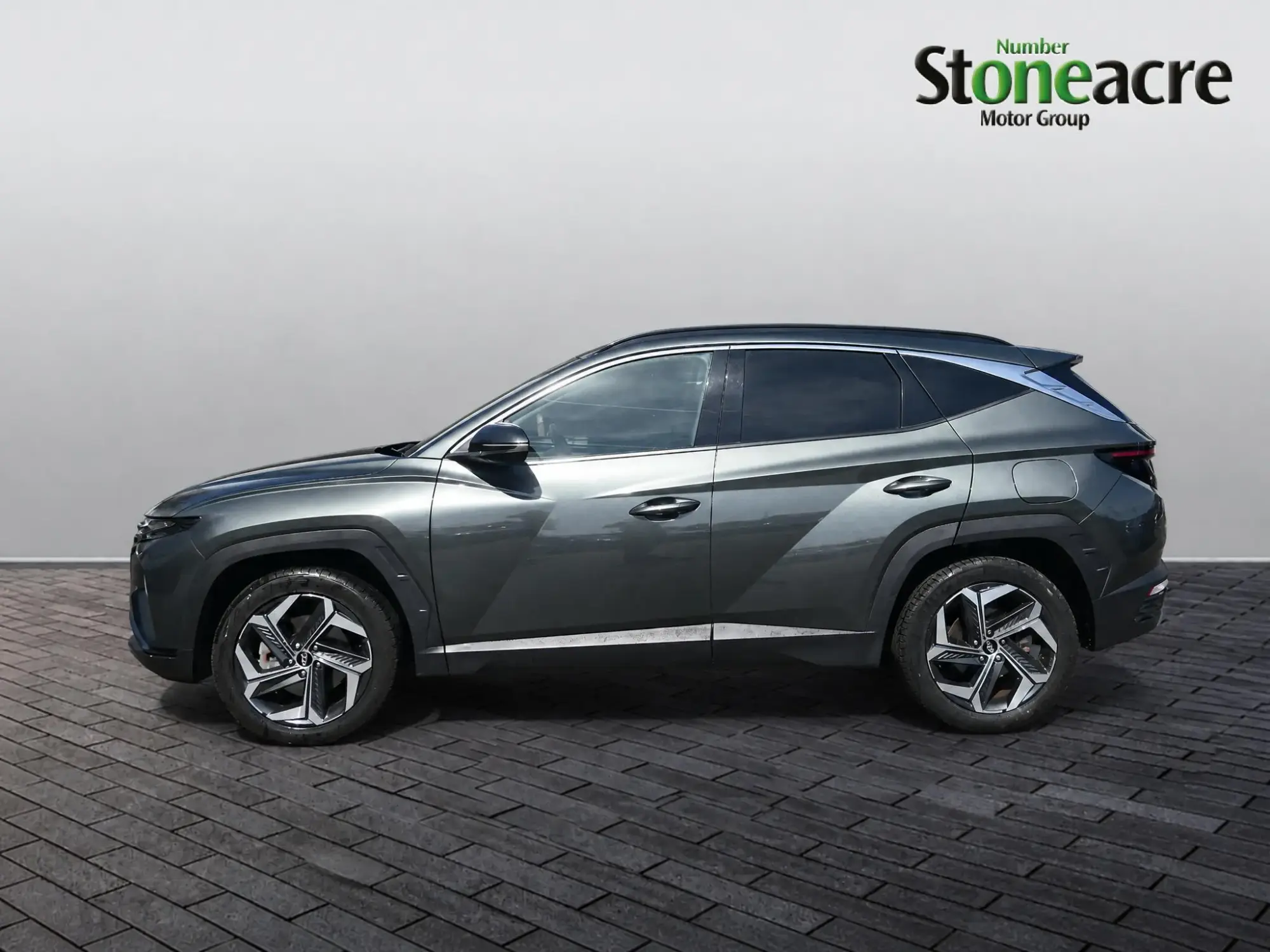 Hyundai TUCSON Hybrid Image 5